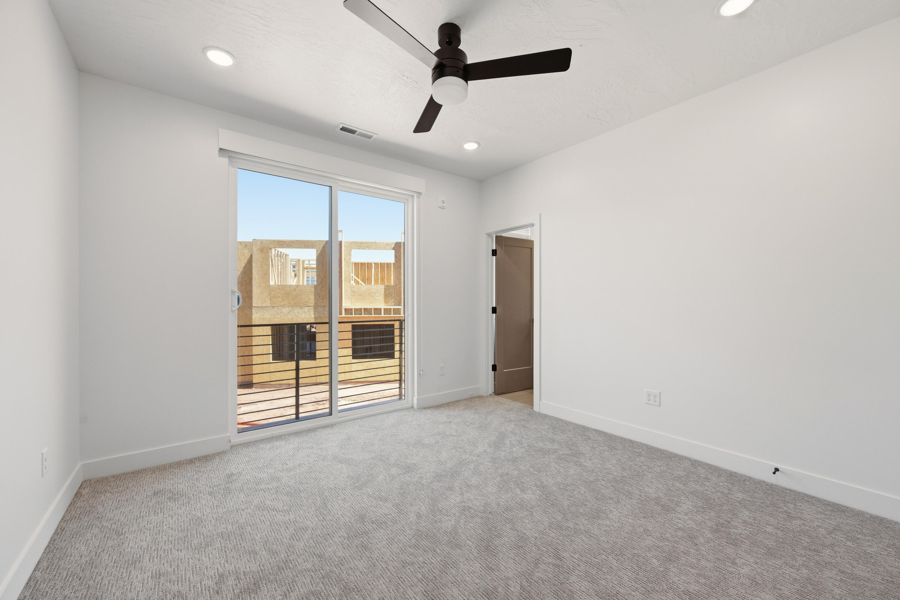 CORAL SPRINGS CONDOMINIUMS - Residential