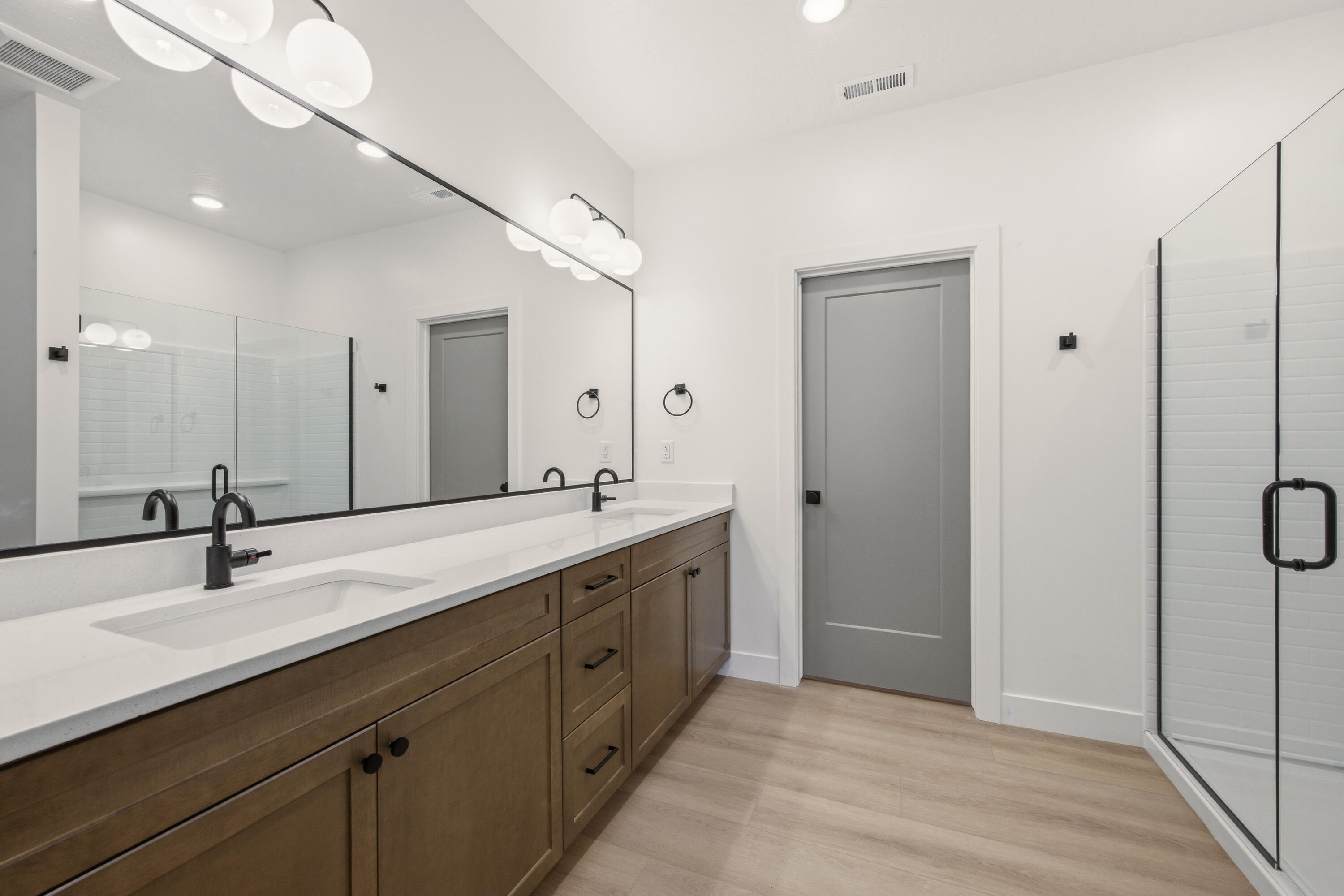 CORAL SPRINGS CONDOMINIUMS - Residential