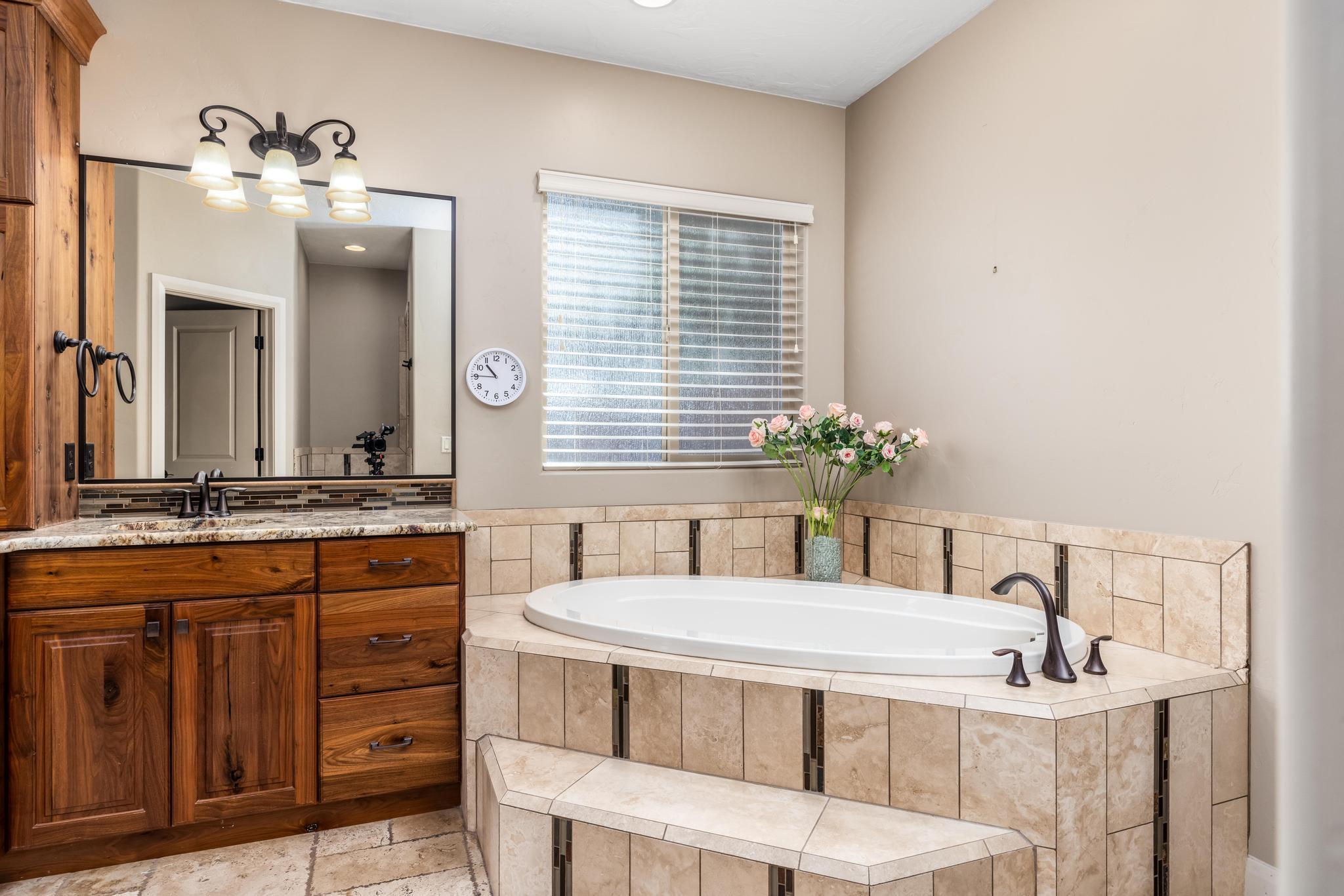 COYOTE SPRINGS - Residential