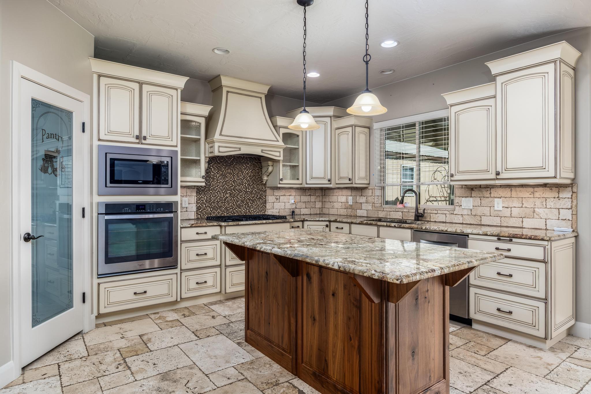 COYOTE SPRINGS - Residential