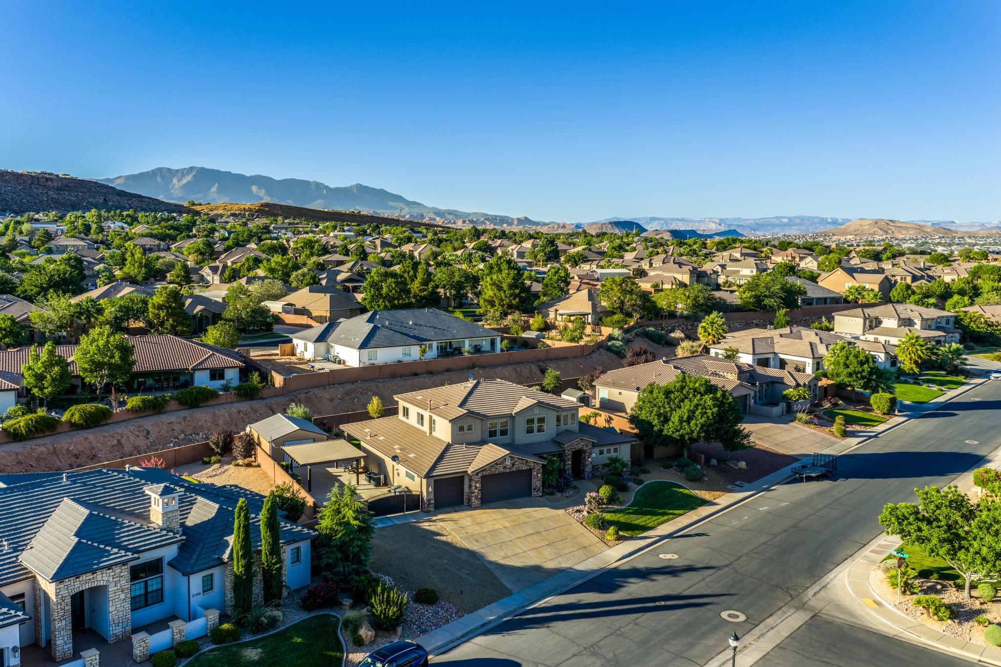 COYOTE SPRINGS - Residential
