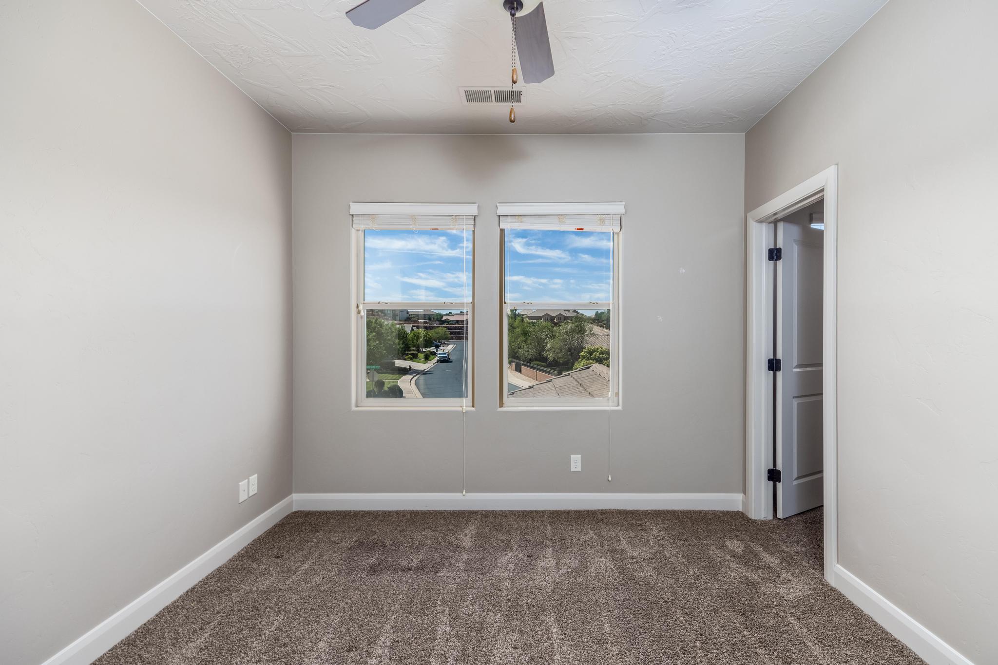 COYOTE SPRINGS - Residential