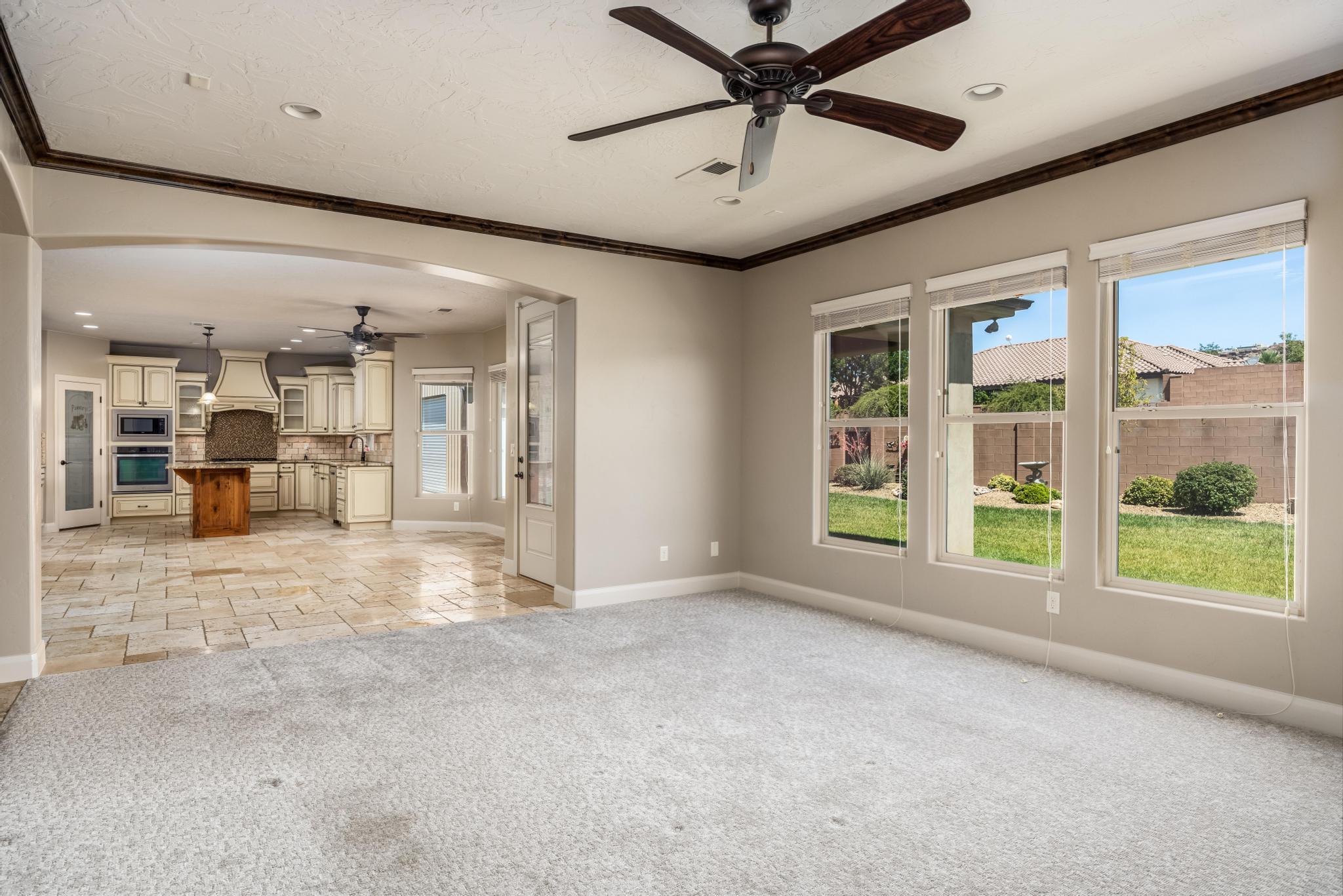 COYOTE SPRINGS - Residential