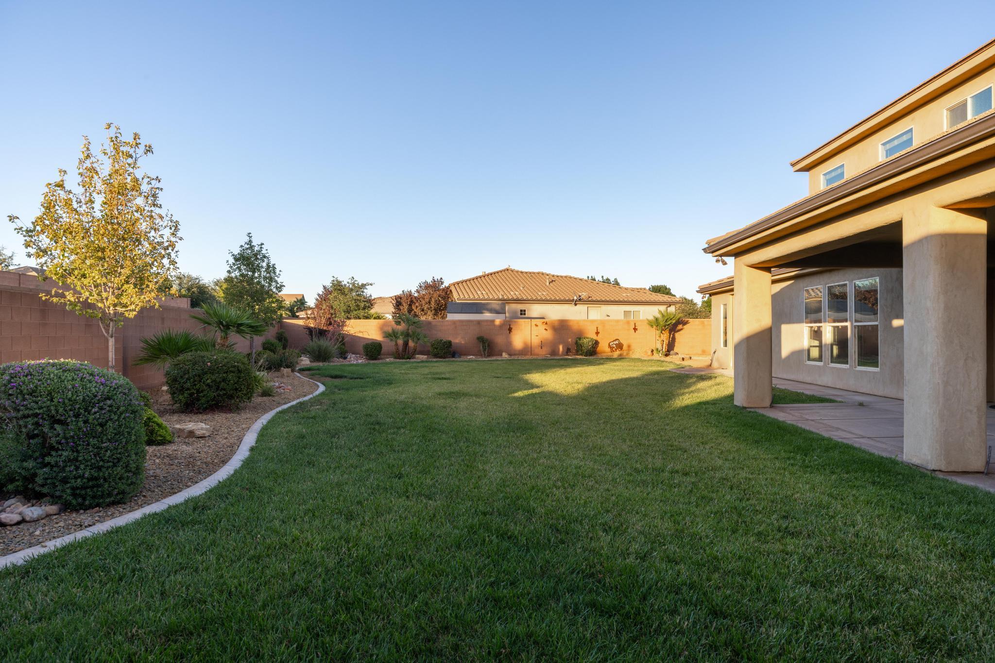 COYOTE SPRINGS - Residential