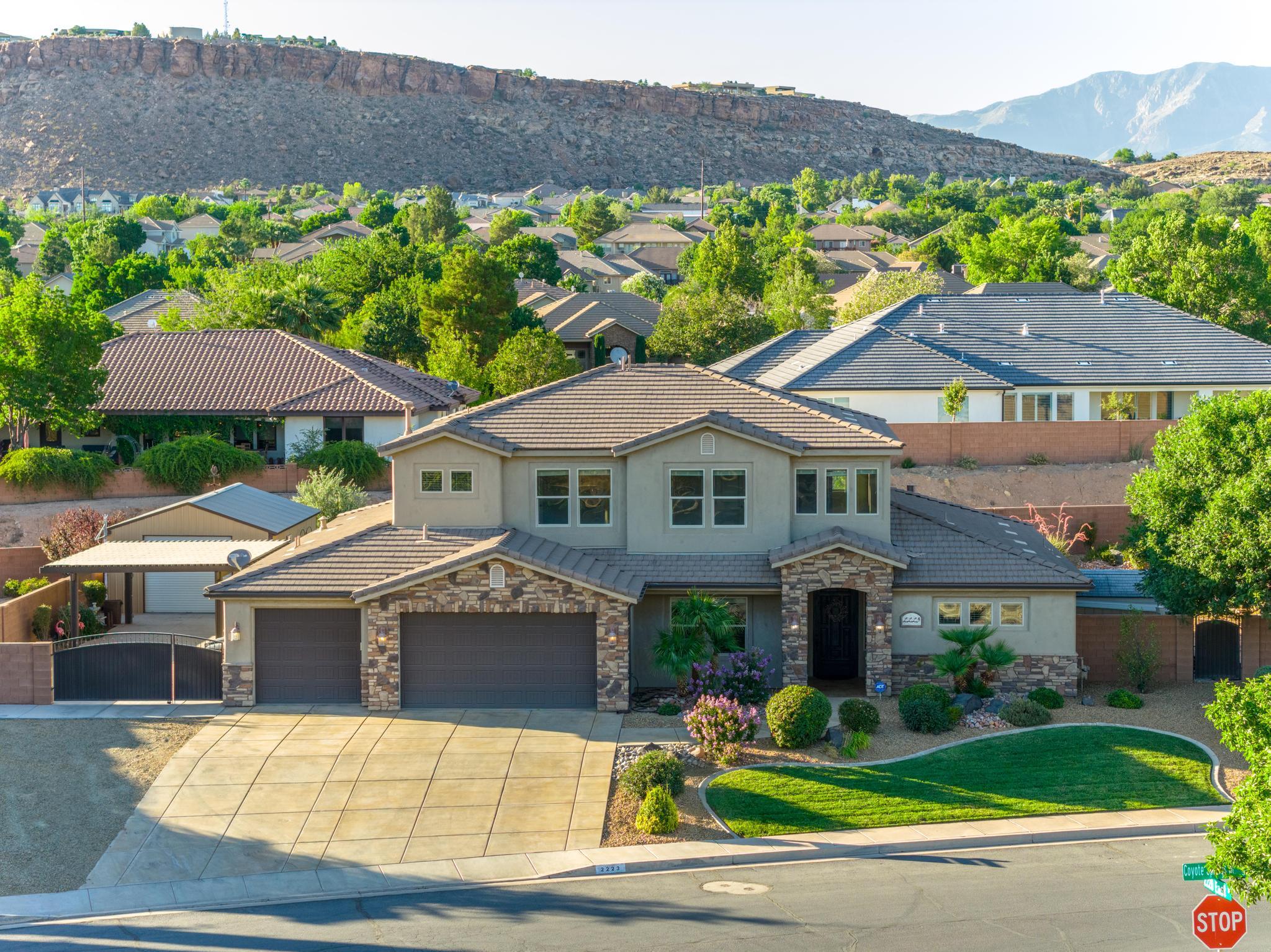 COYOTE SPRINGS - Residential