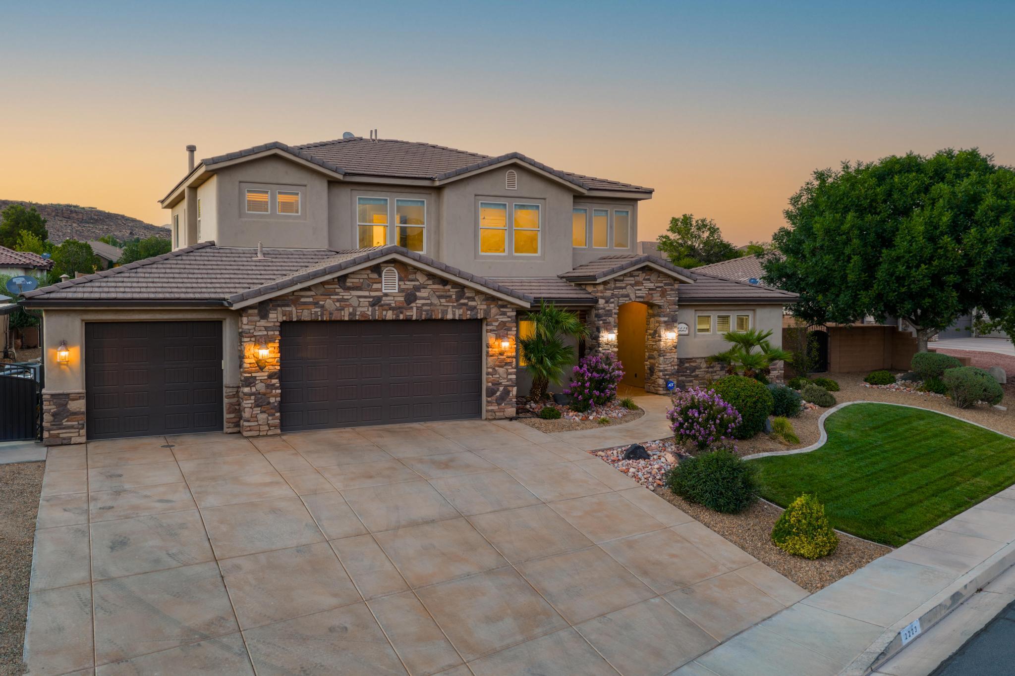 COYOTE SPRINGS - Residential