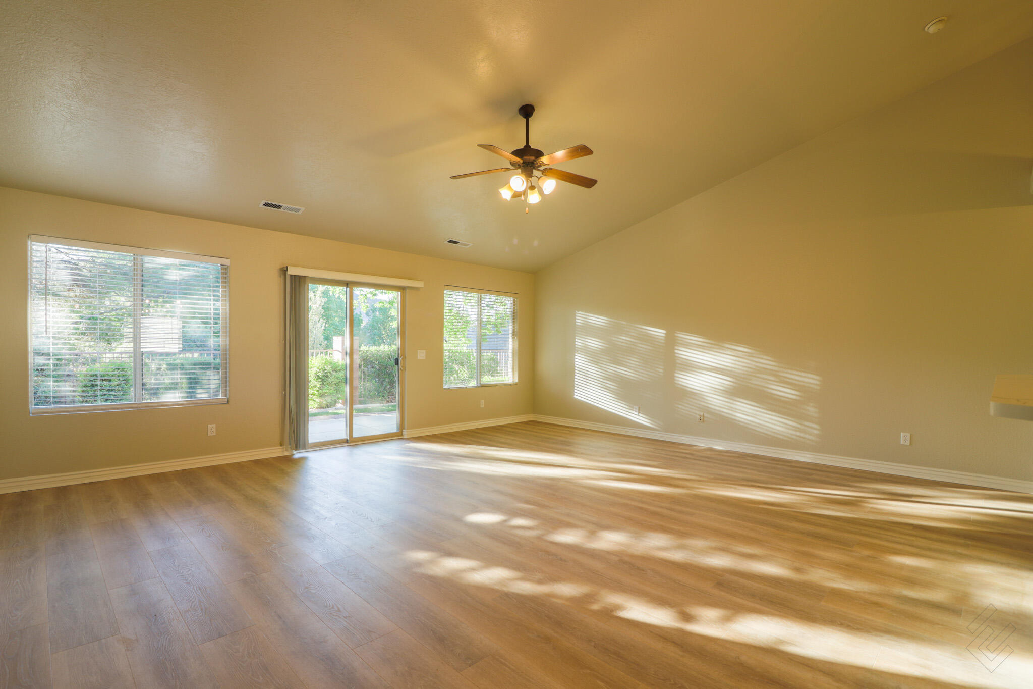 COVENTRY LANE TOWNHOMES - Residential