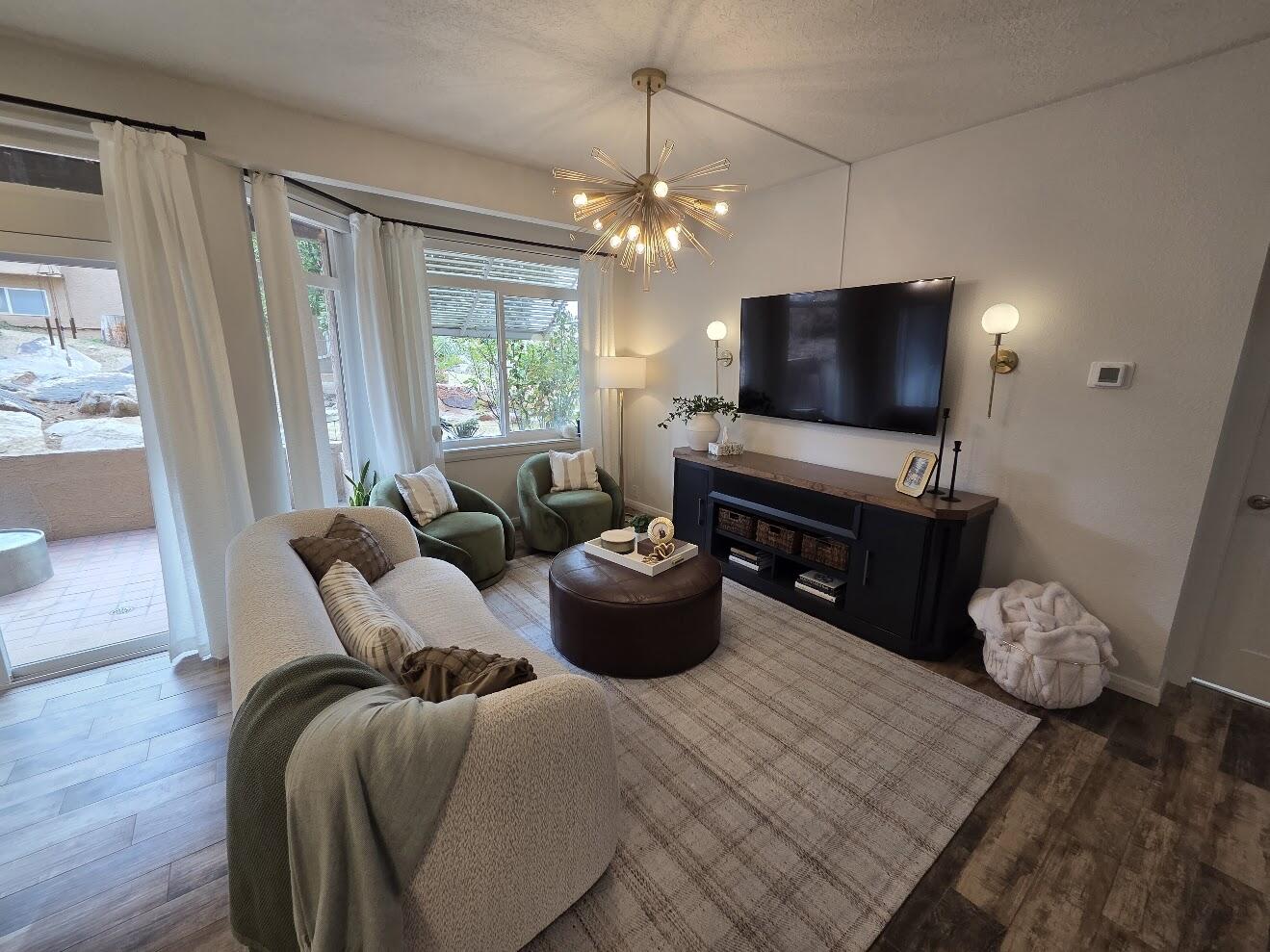 TAMARACK - ST GEORGE GOLF CLUB CONDOS - Residential