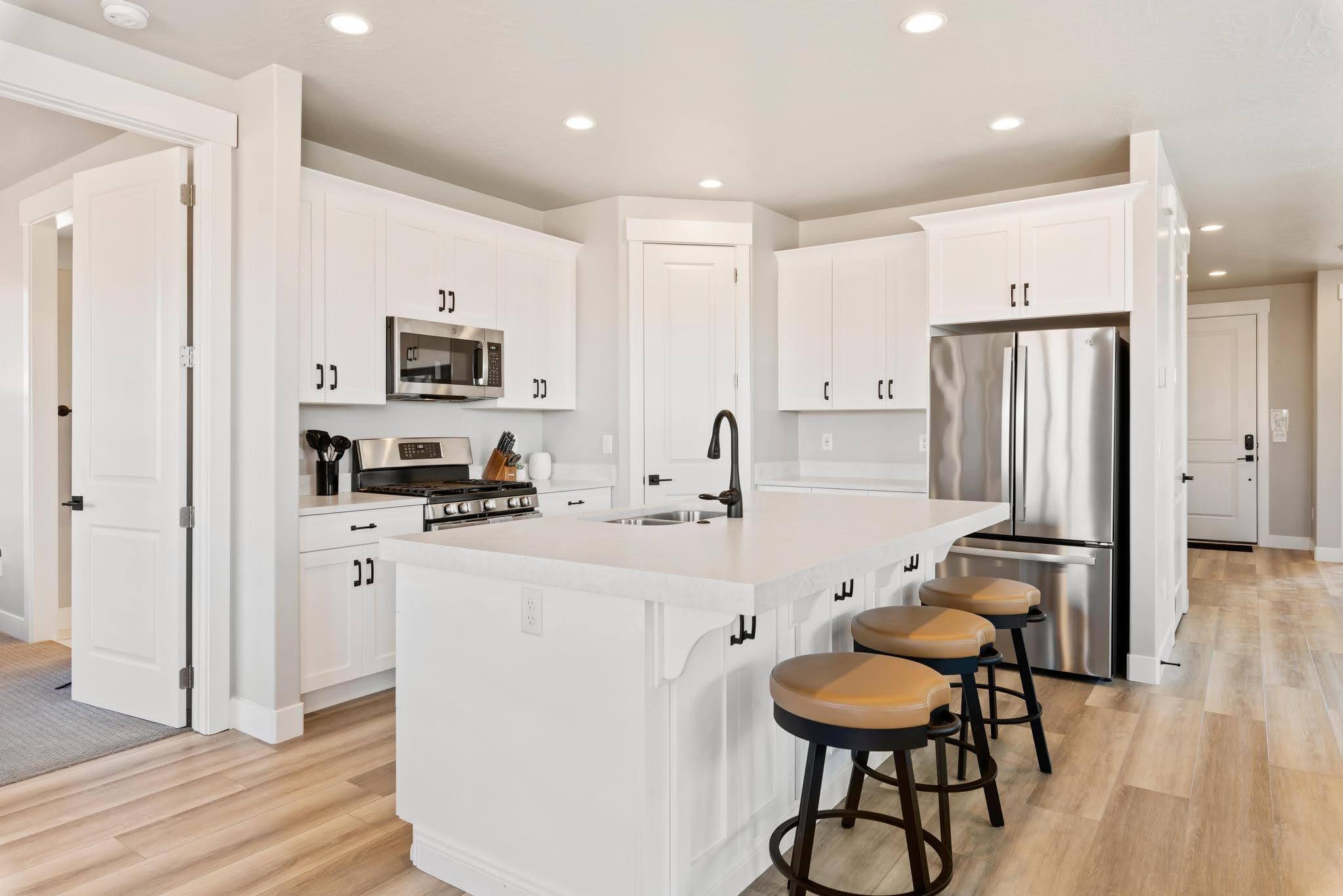 PASEOS AT SIENNA HILLS - Residential