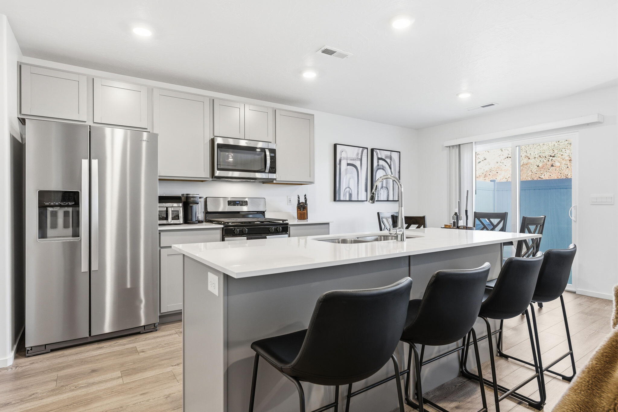 LABYRINTH PT AT LG VALLEY - Residential