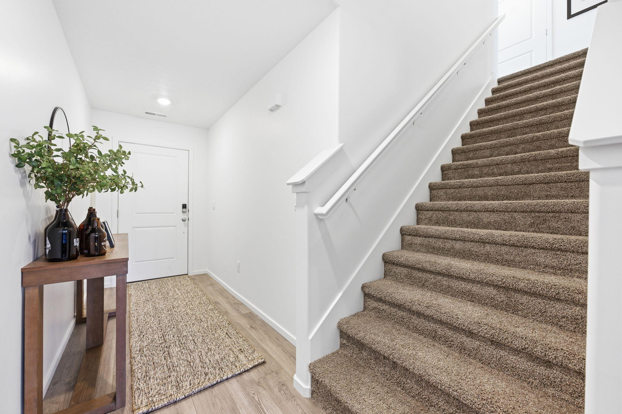 LABYRINTH PT AT LG VALLEY - Residential