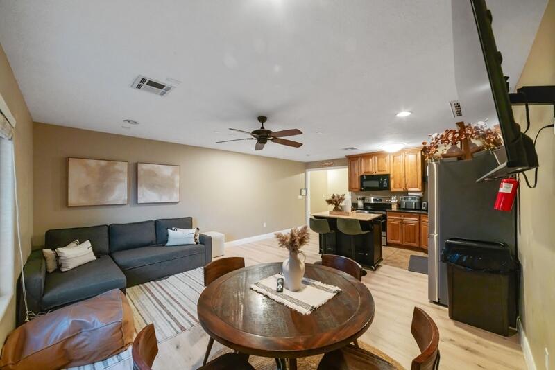 HURRICANE TOWNSITE - Residential