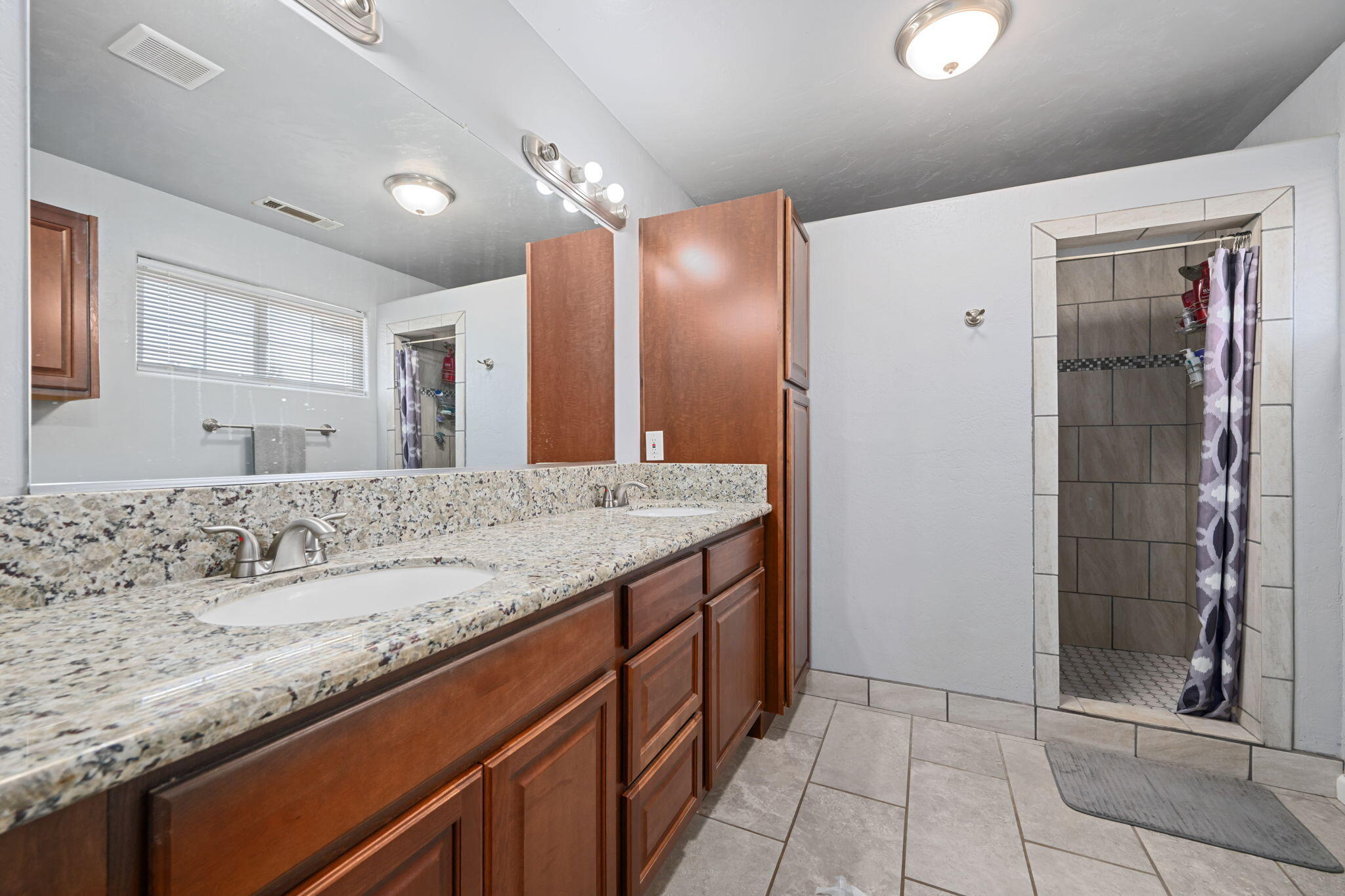 DIXIE DEER ESTATES - Residential