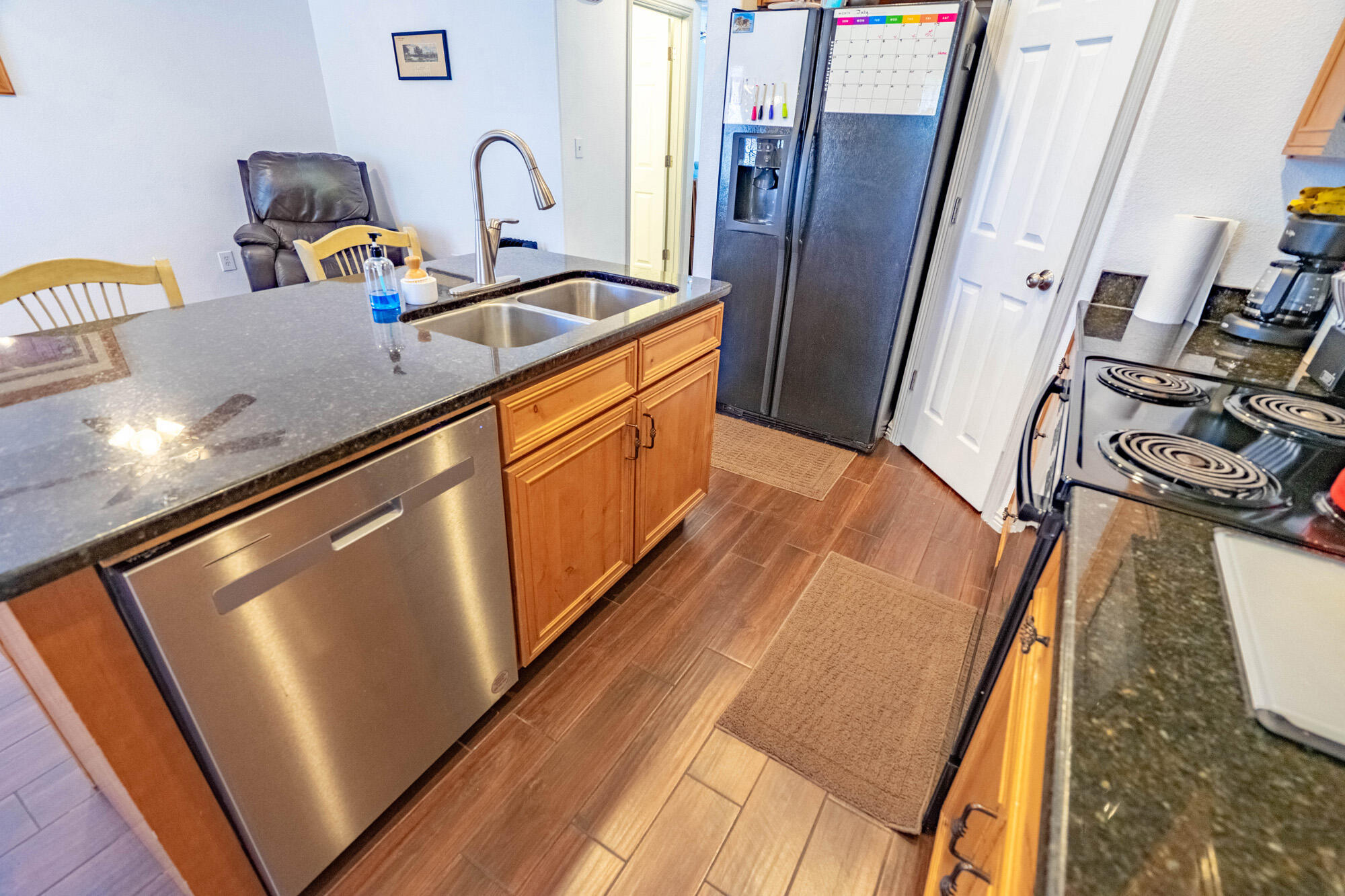 HIDDEN VALLEY TOWN HOMES - Residential