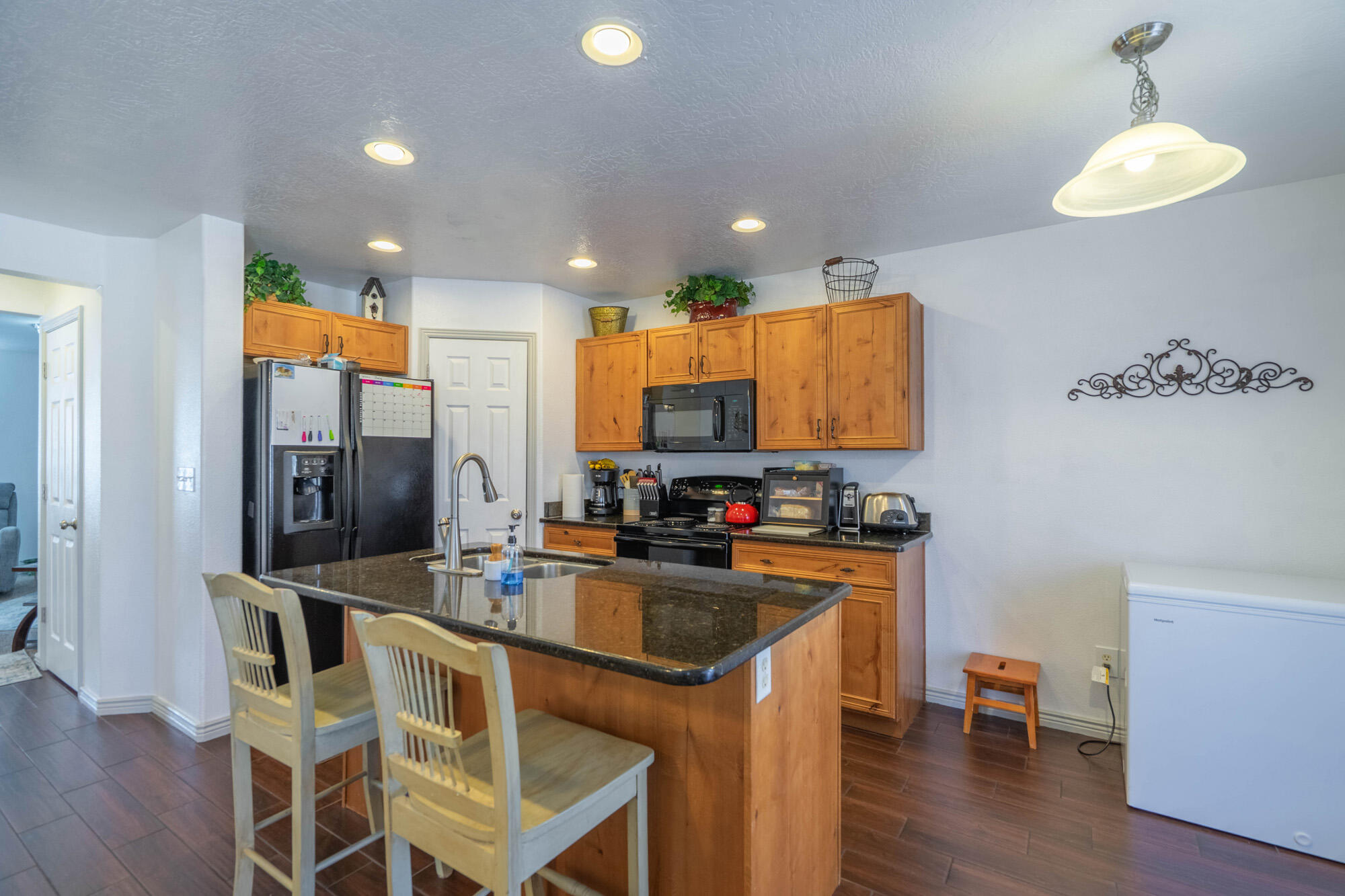 HIDDEN VALLEY TOWN HOMES - Residential