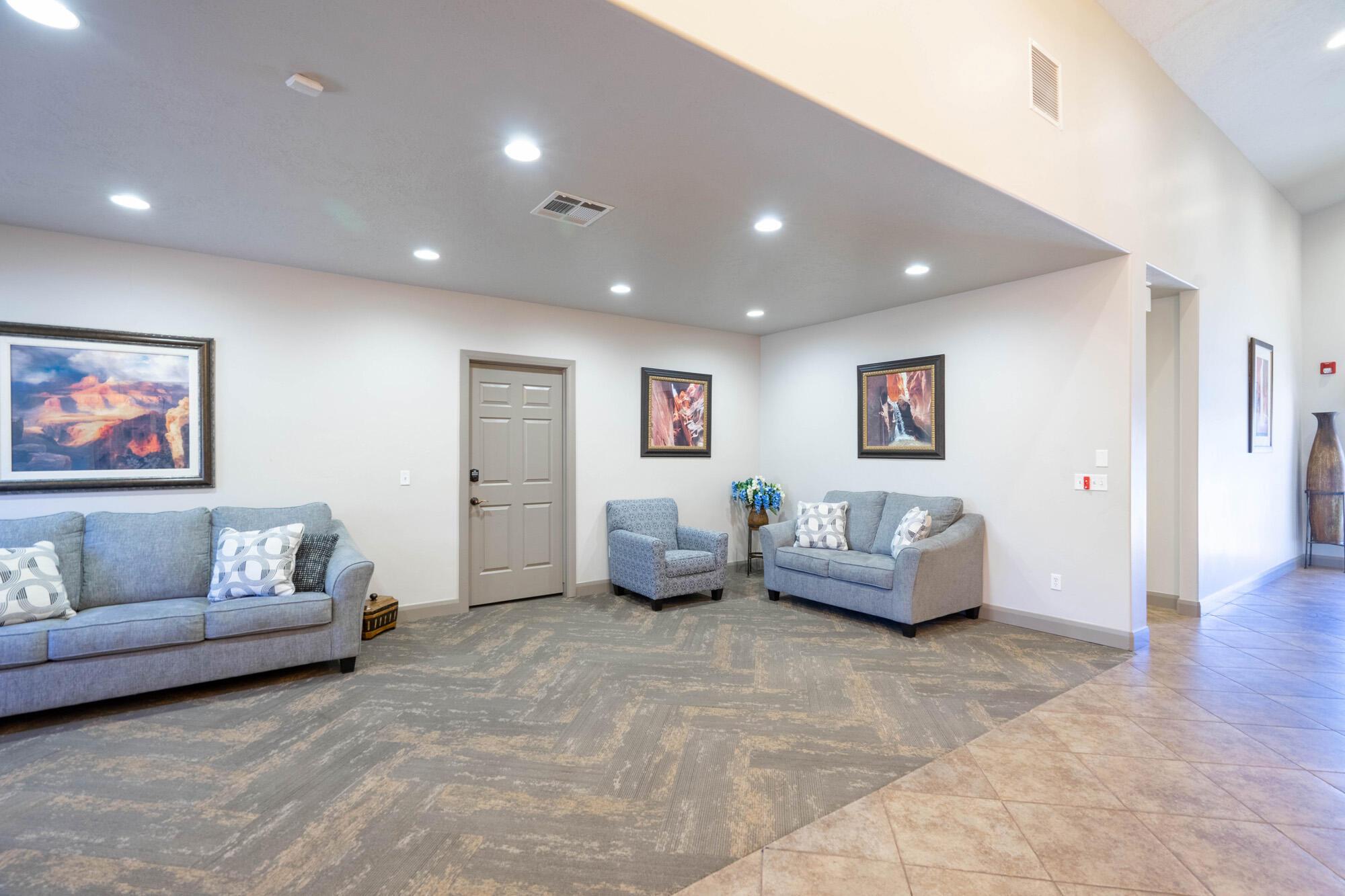 HIDDEN VALLEY TOWN HOMES - Residential