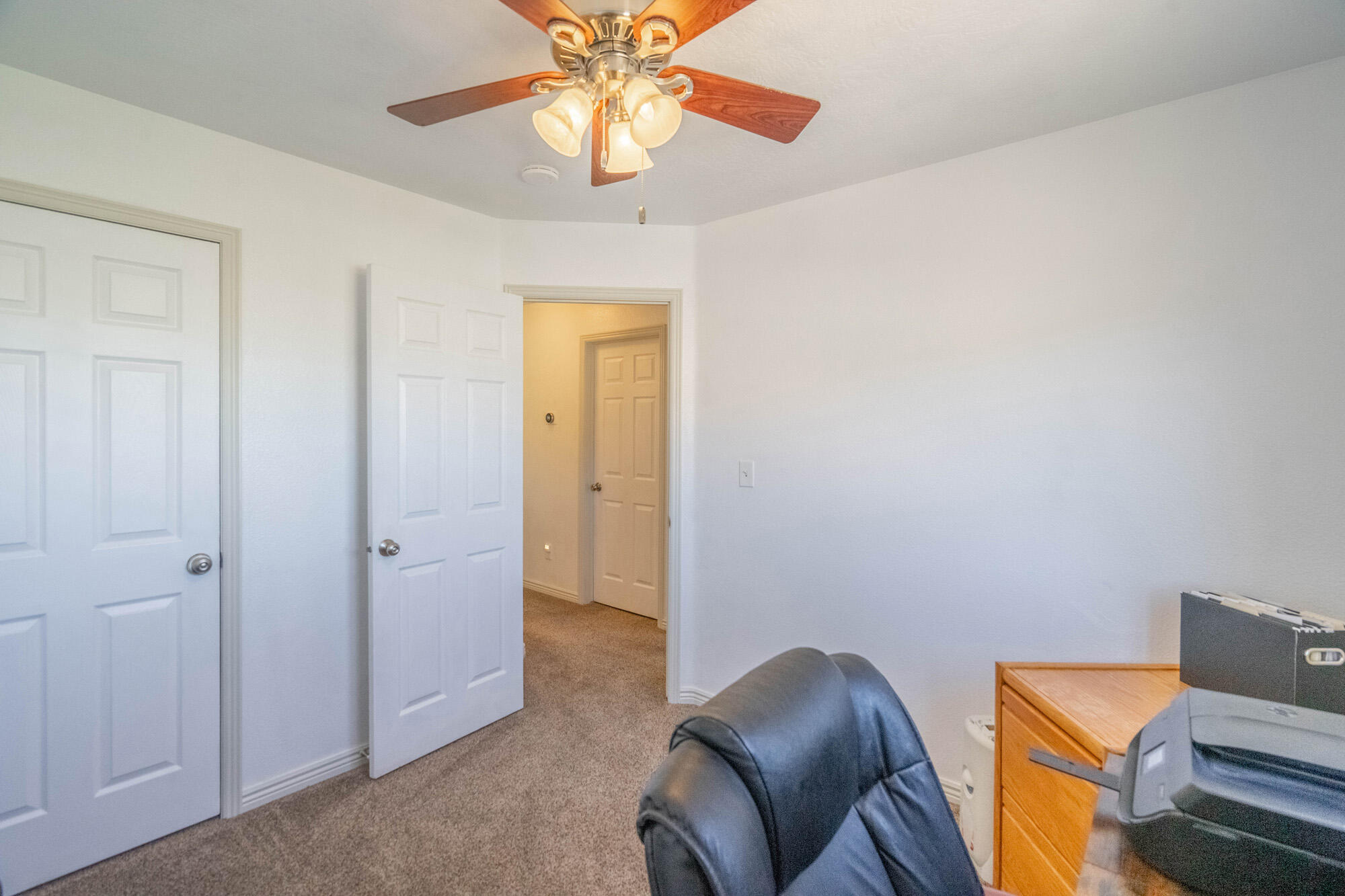 HIDDEN VALLEY TOWN HOMES - Residential