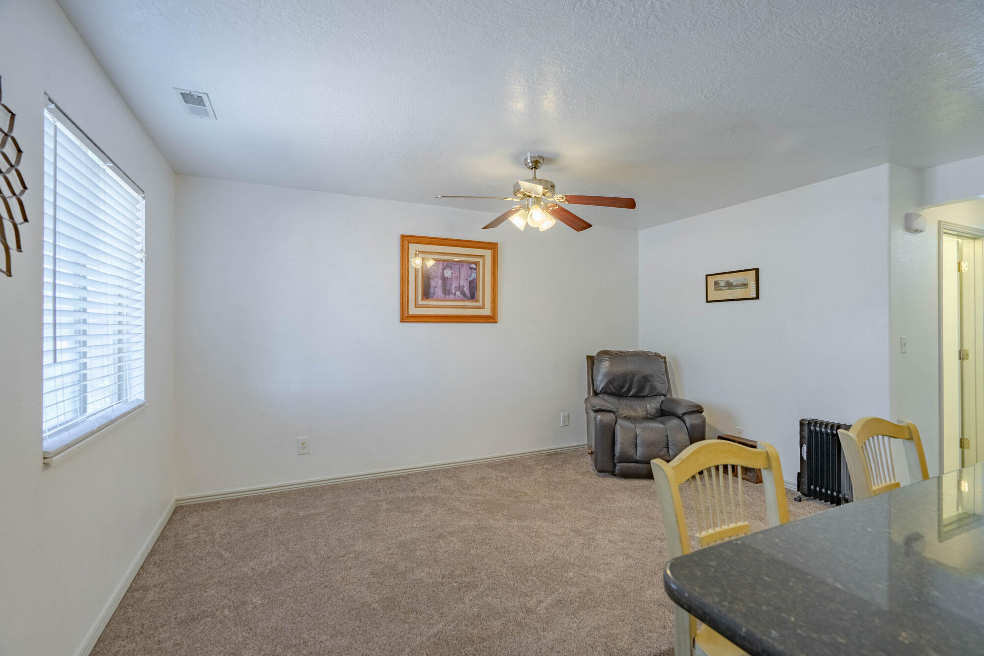 HIDDEN VALLEY TOWN HOMES - Residential