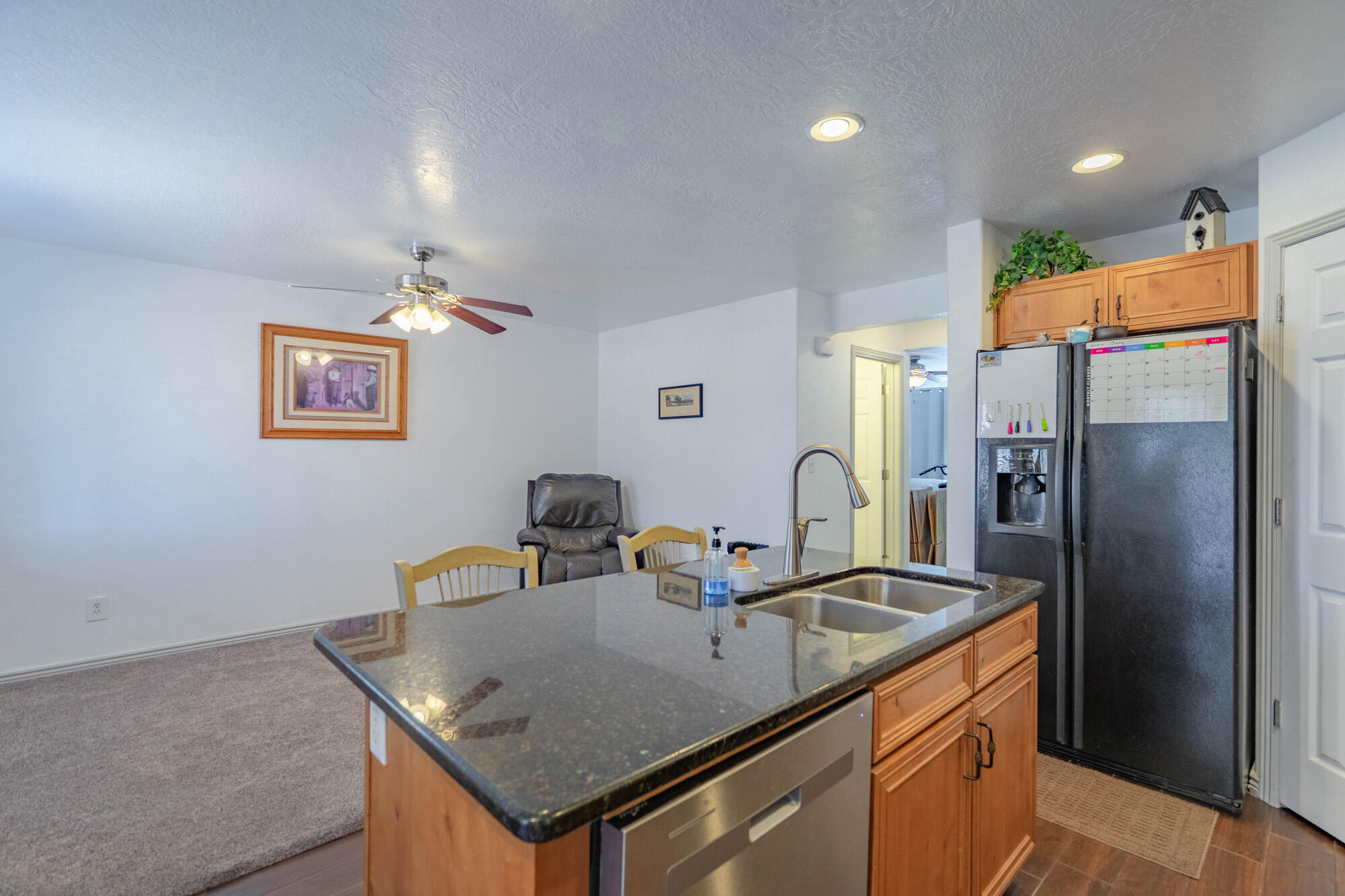 HIDDEN VALLEY TOWN HOMES - Residential