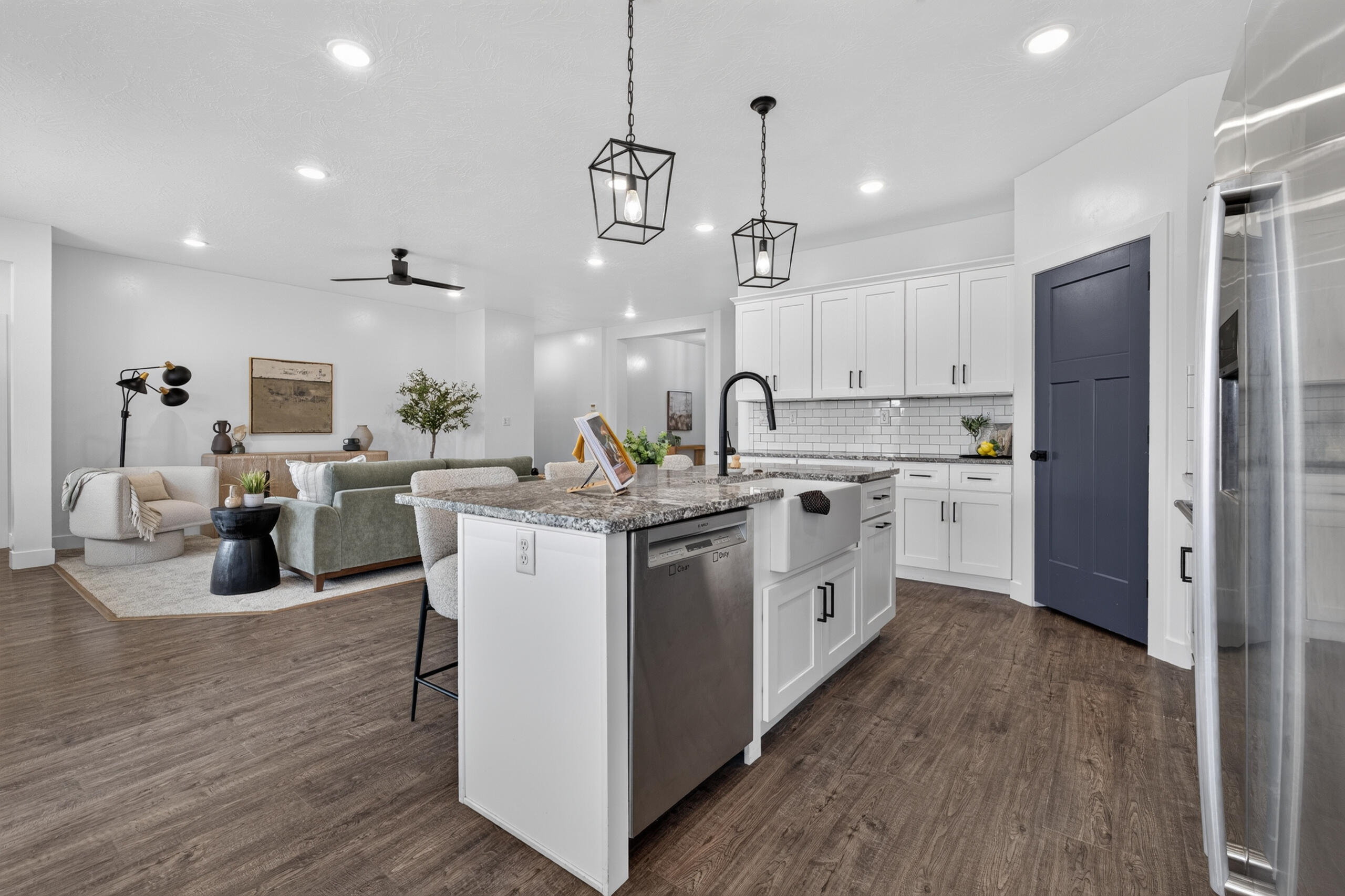 DIXIE SPRINGS - Residential
