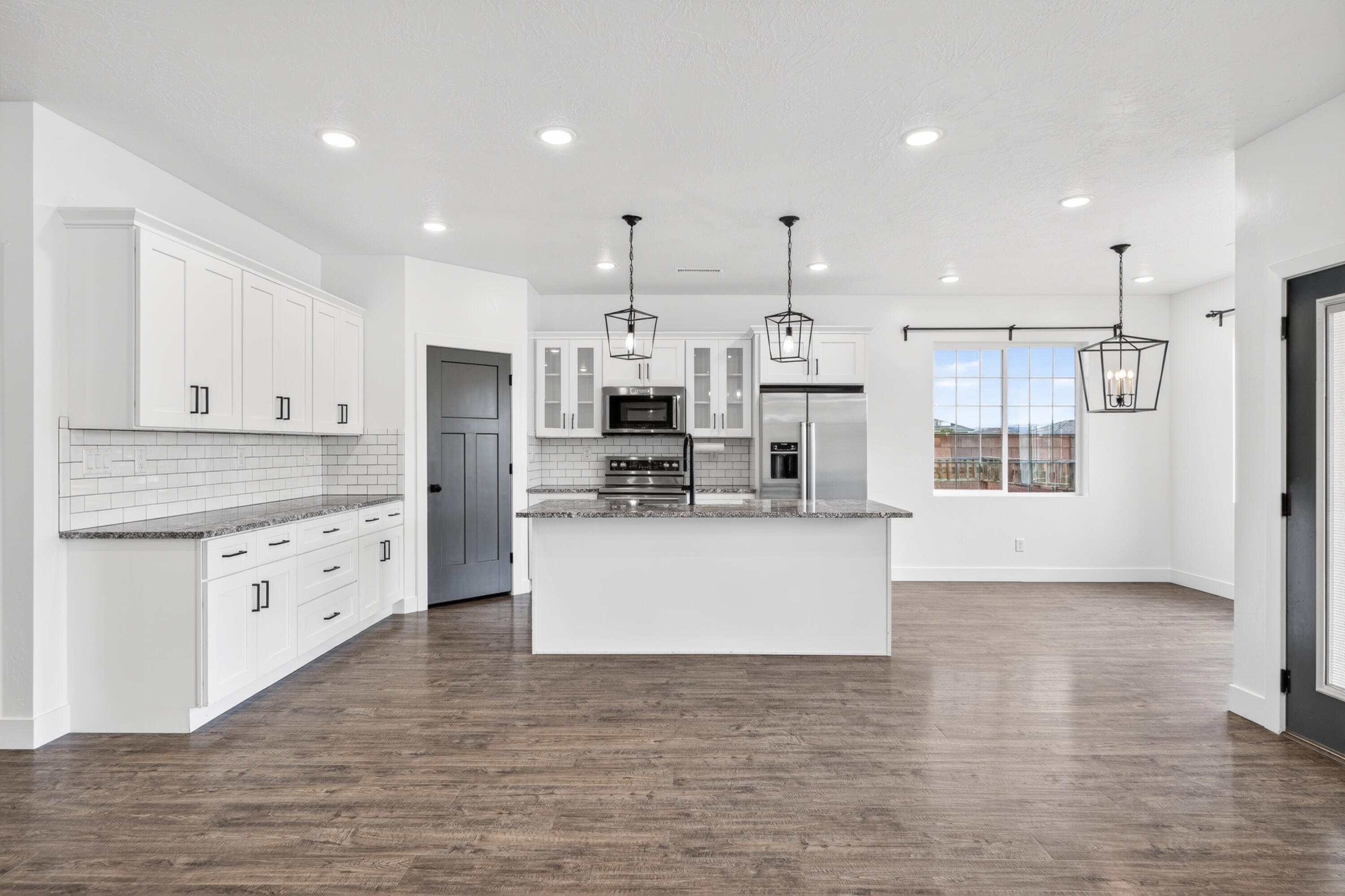 DIXIE SPRINGS - Residential