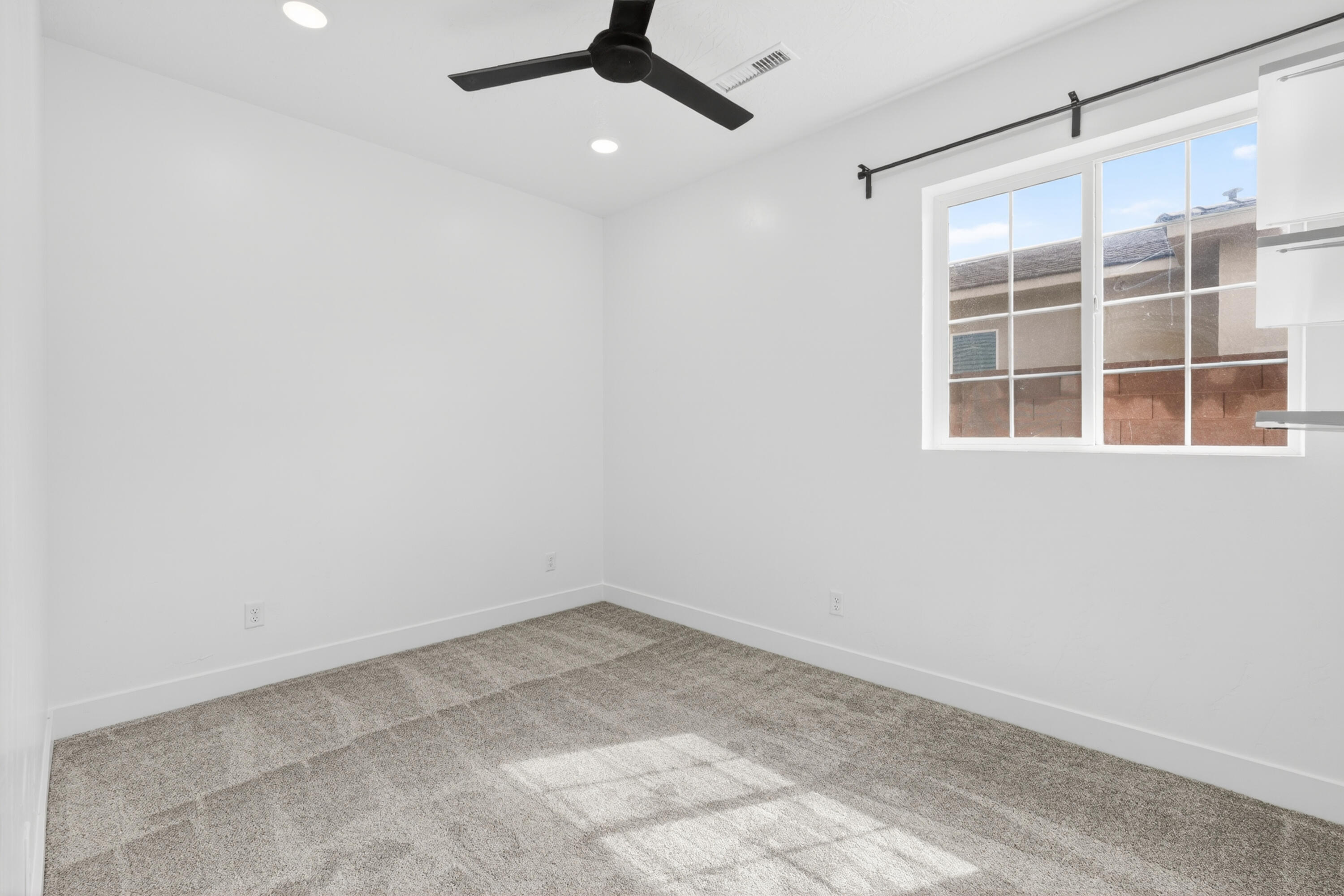 DIXIE SPRINGS - Residential