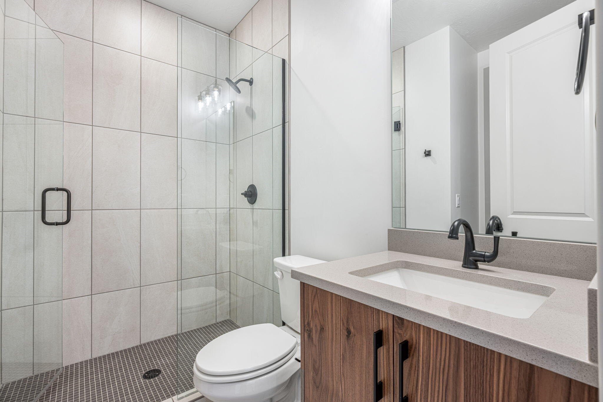 DESERT COLOR ATKINVILLE TOWNHOMES - Residential