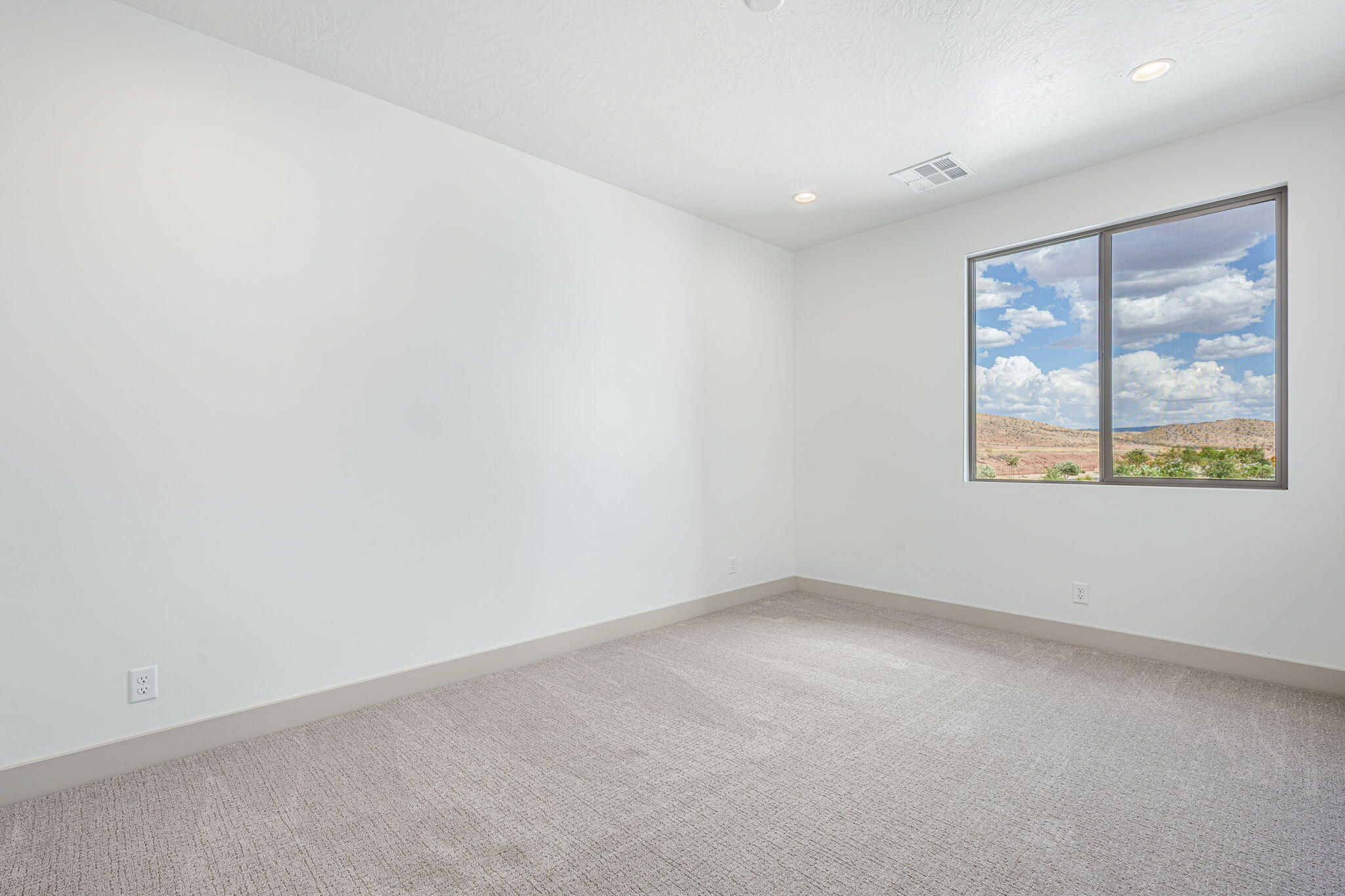 DESERT COLOR ATKINVILLE TOWNHOMES - Residential