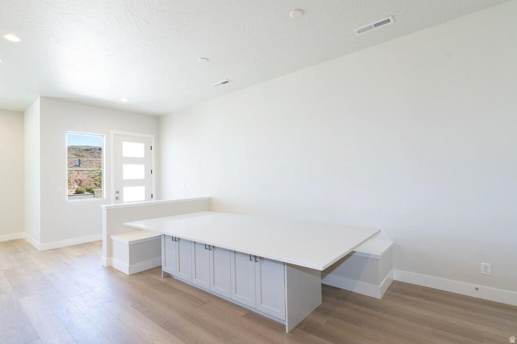 DESERT COLOR ATKINVILLE TOWNHOMES - Residential