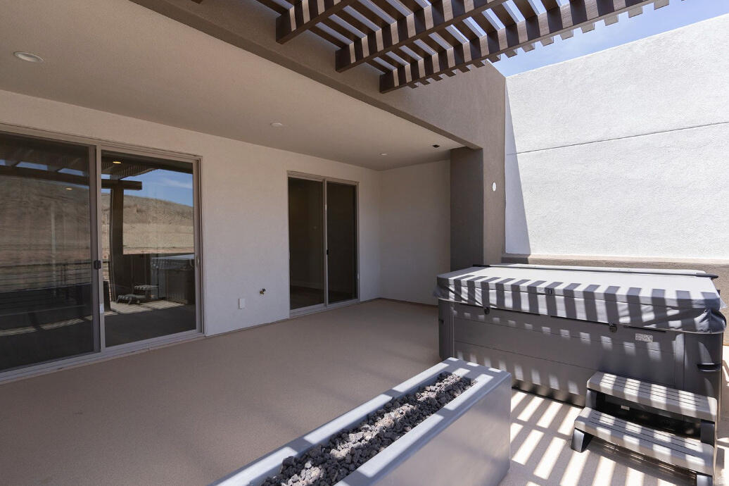 DESERT COLOR ATKINVILLE TOWNHOMES - Residential