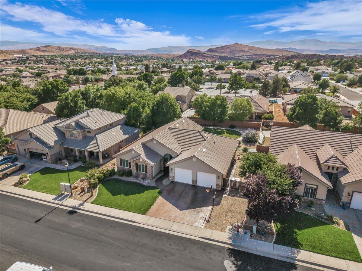 EL DORADO VALLEY - Residential
