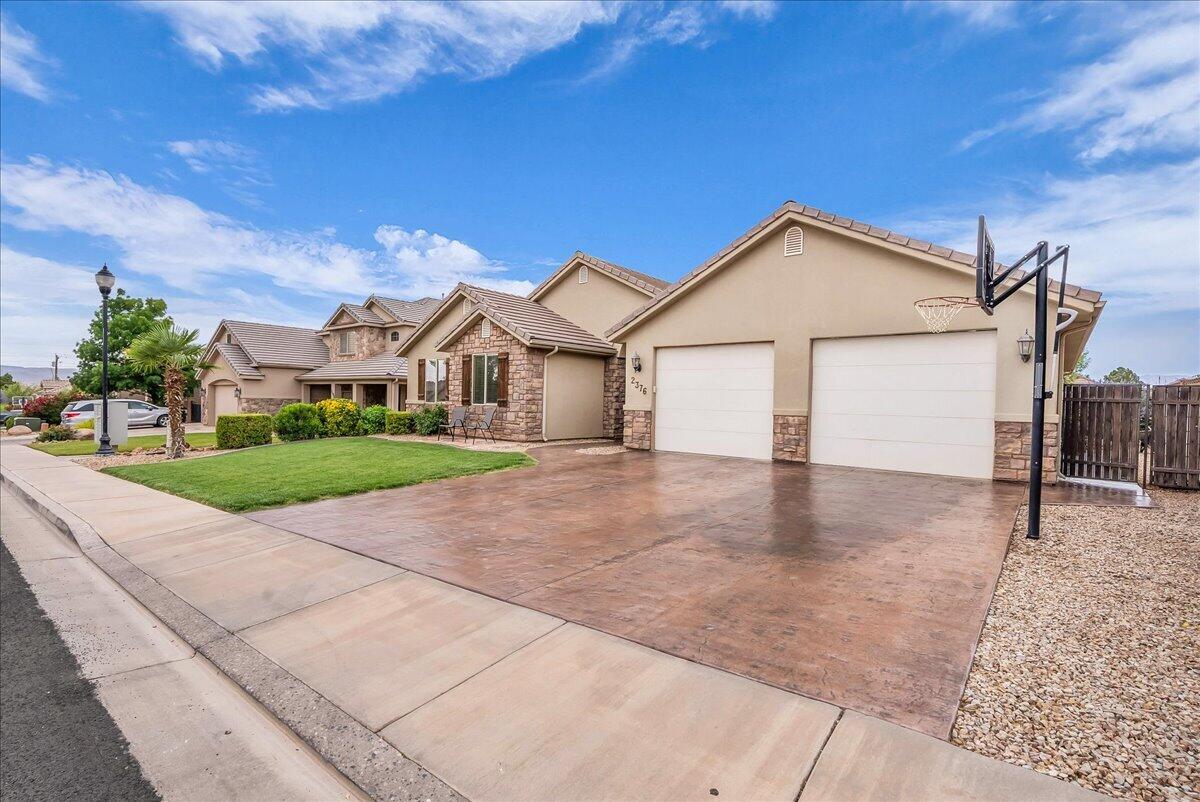 EL DORADO VALLEY - Residential