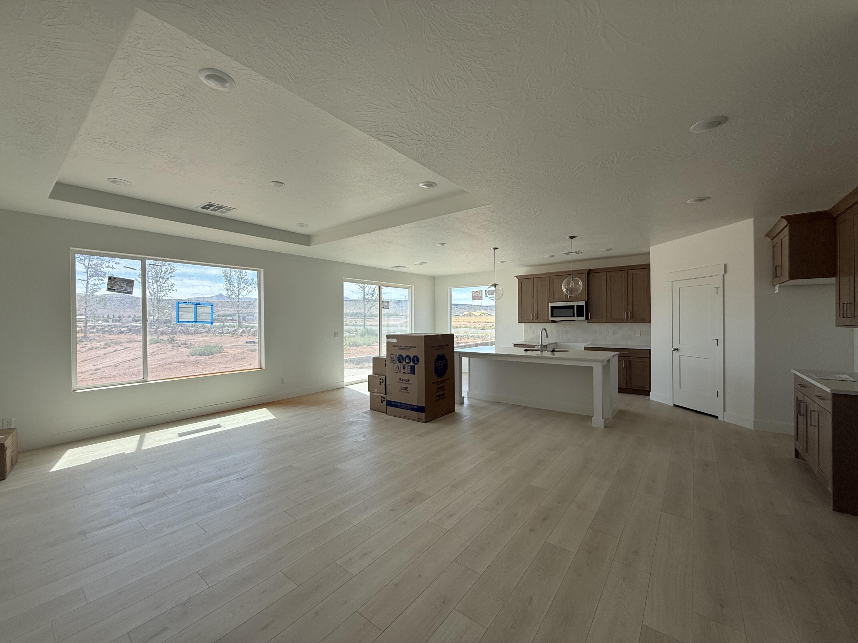 LEGACY AT SAND HOLLOW - Residential