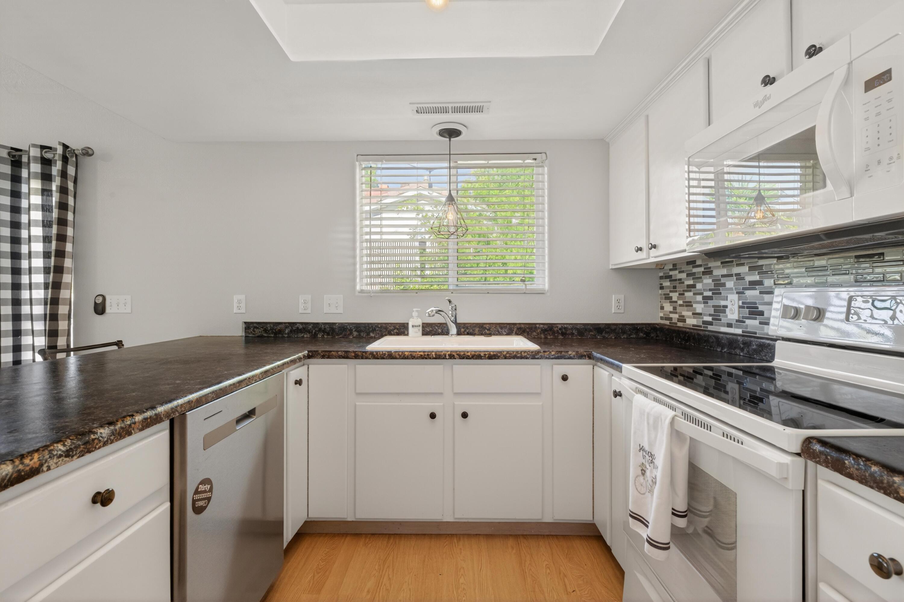 PARK CENTRAL TOWNHOMES - Residential