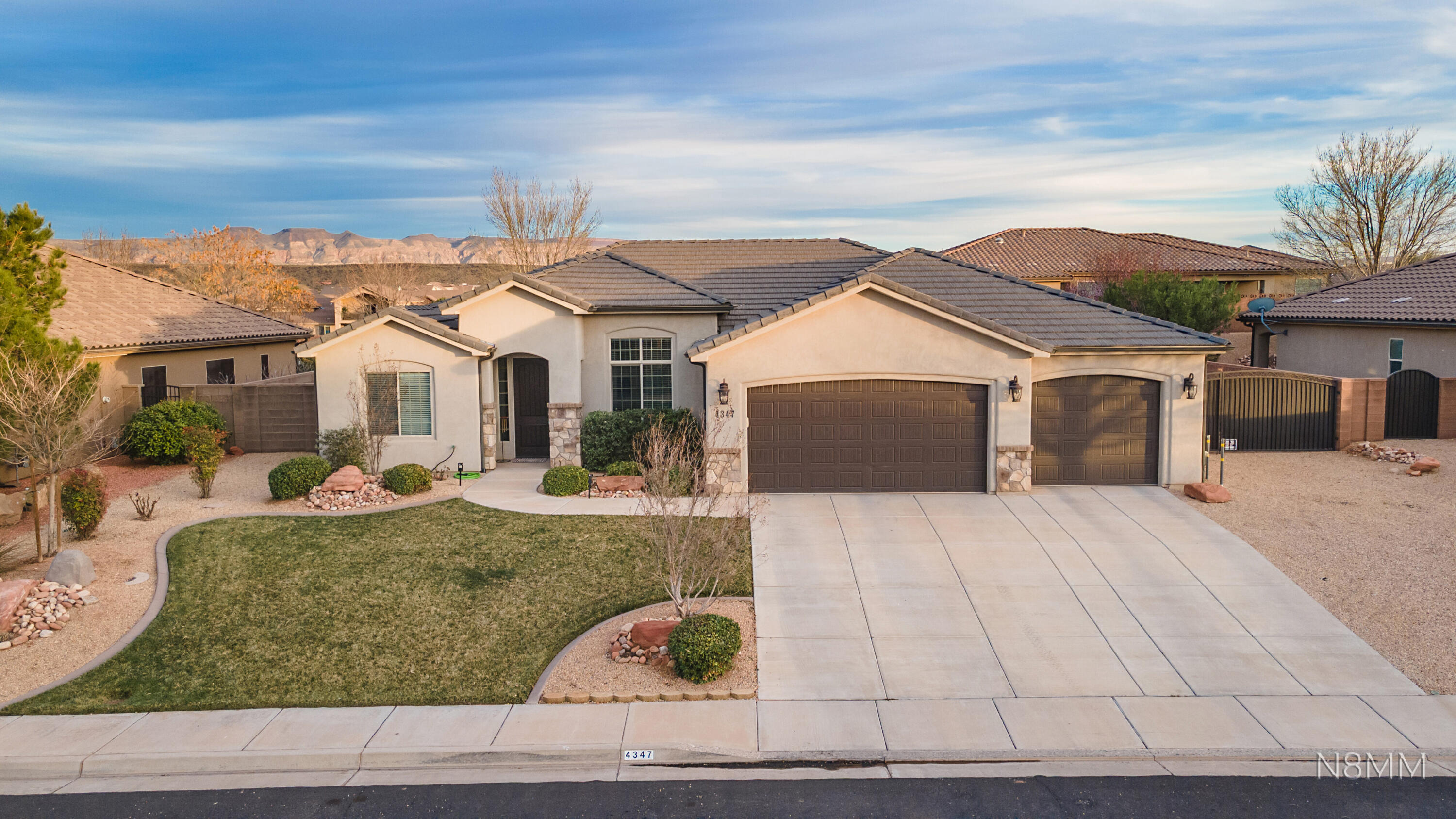DIXIE SPRINGS - Residential