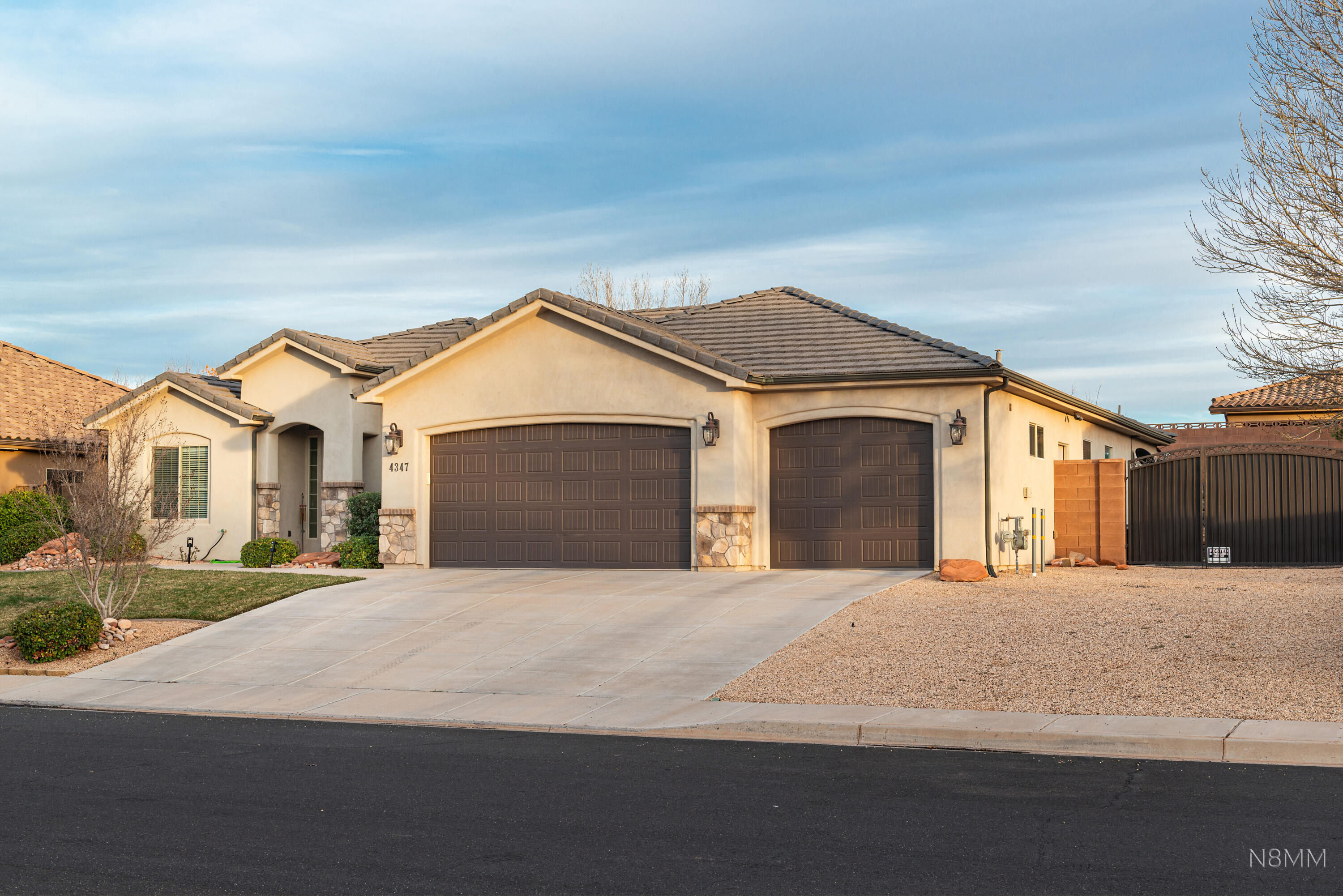 DIXIE SPRINGS - Residential