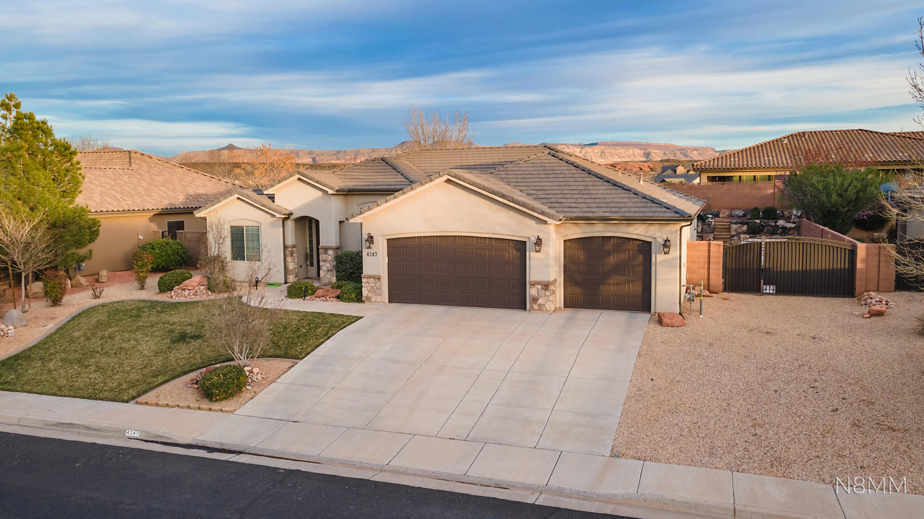 DIXIE SPRINGS - Residential