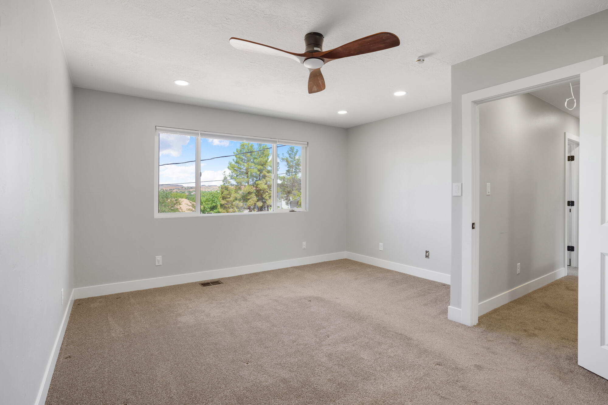 ORCHARD SPRINGS - Residential