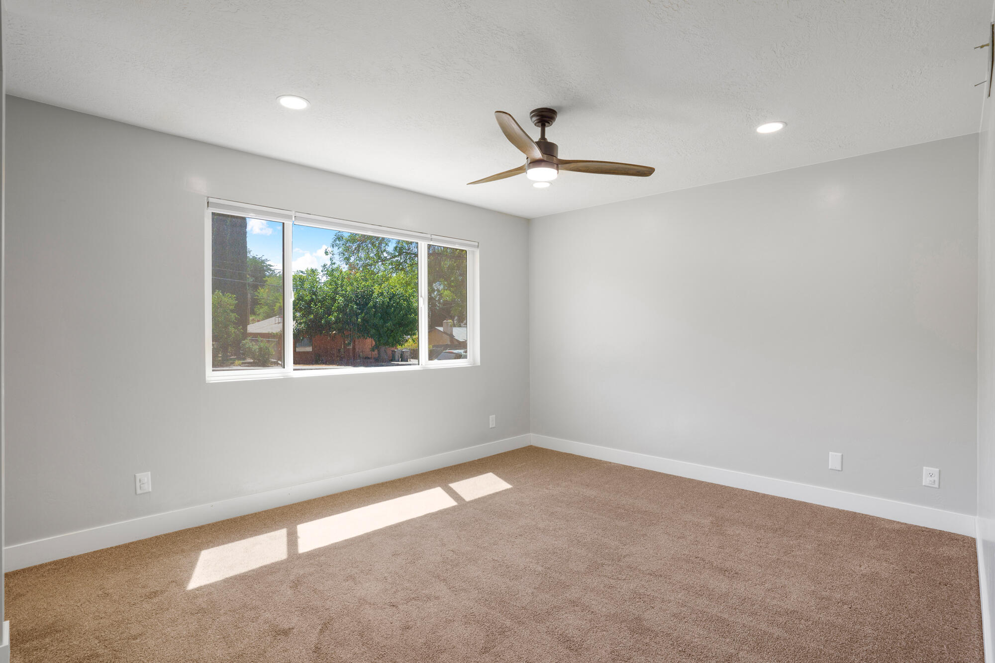 ORCHARD SPRINGS - Residential