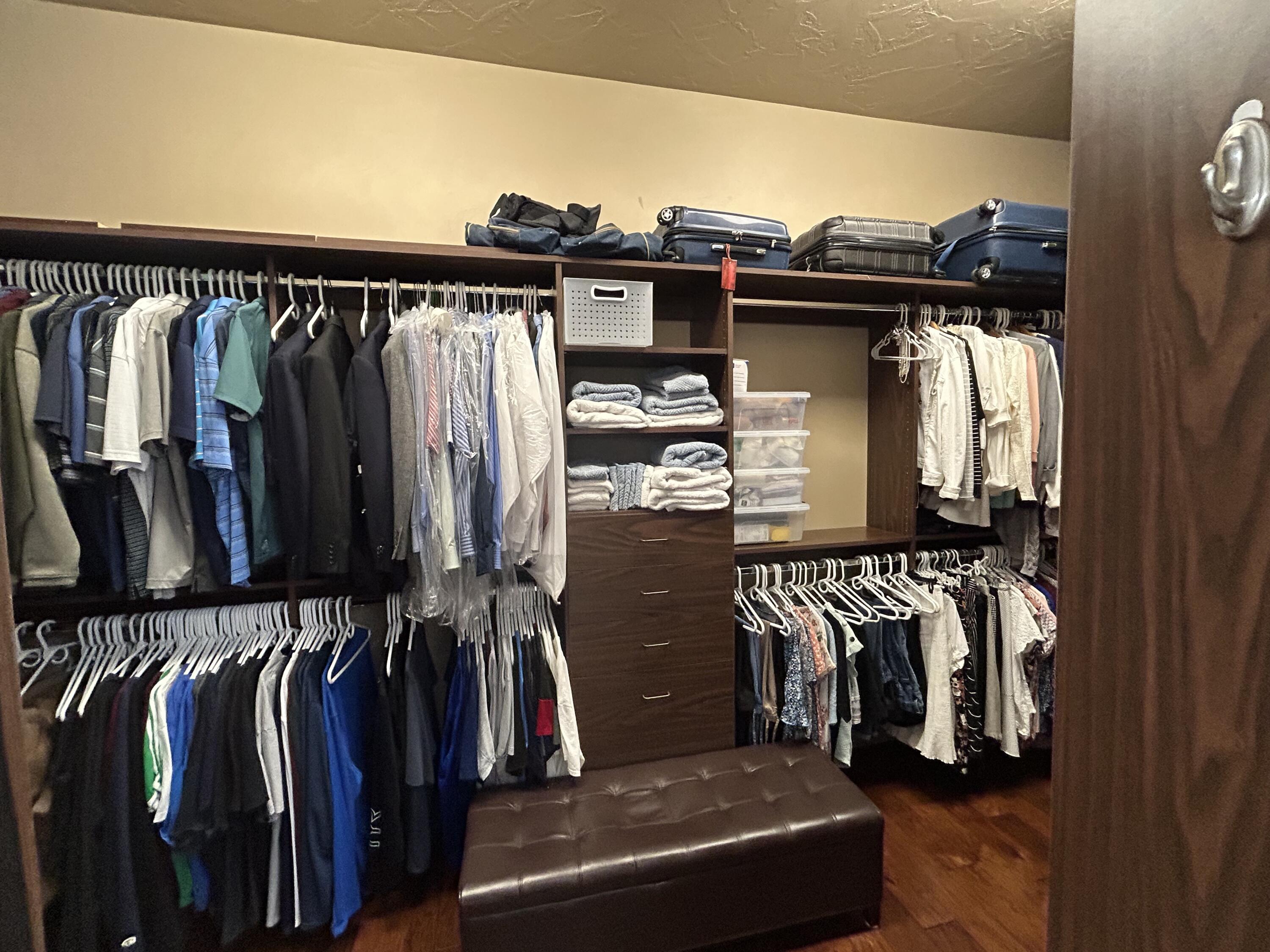 WESTGATE HILLS - Residential