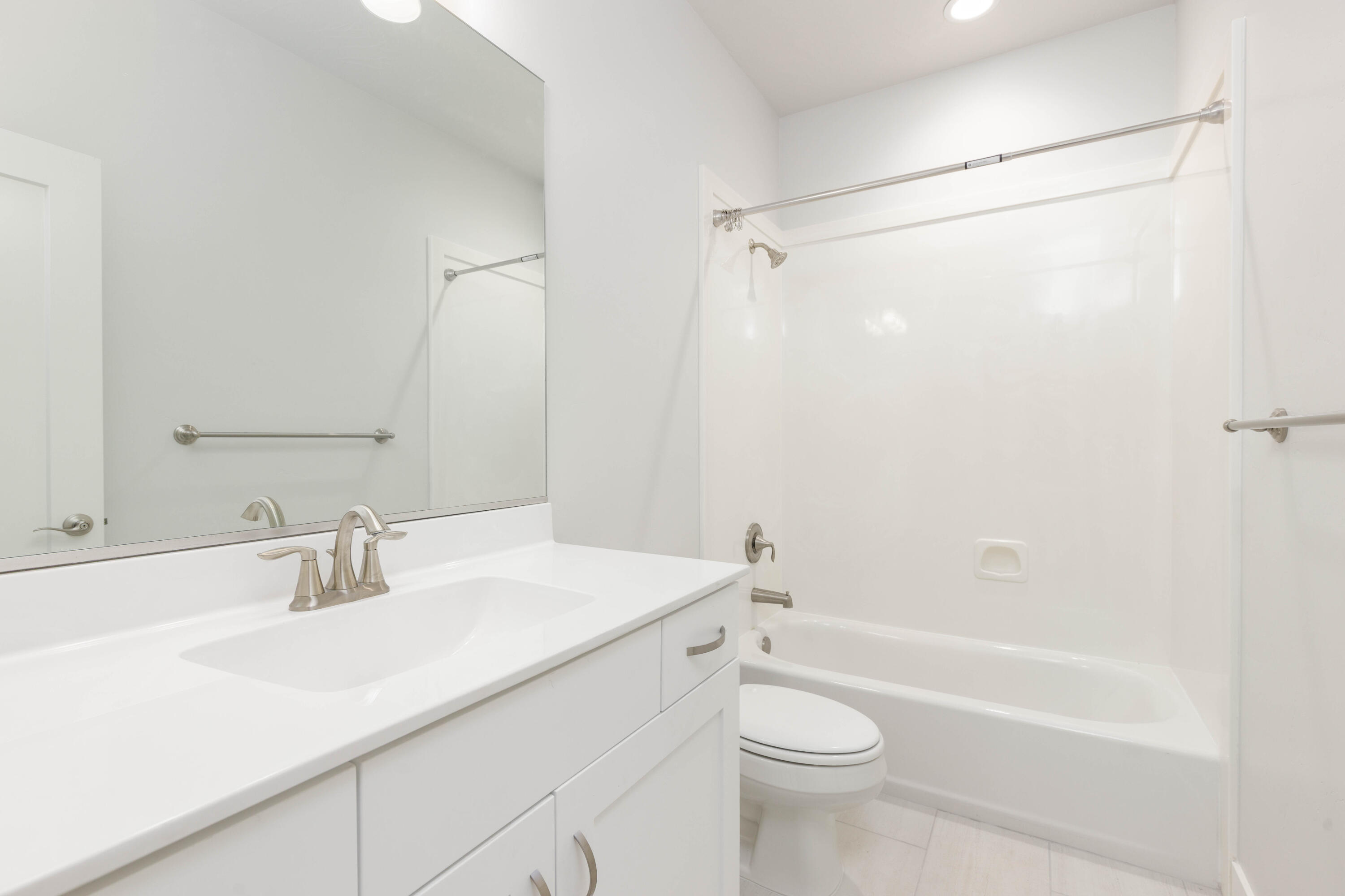 PEREGRINE POINTE - Residential