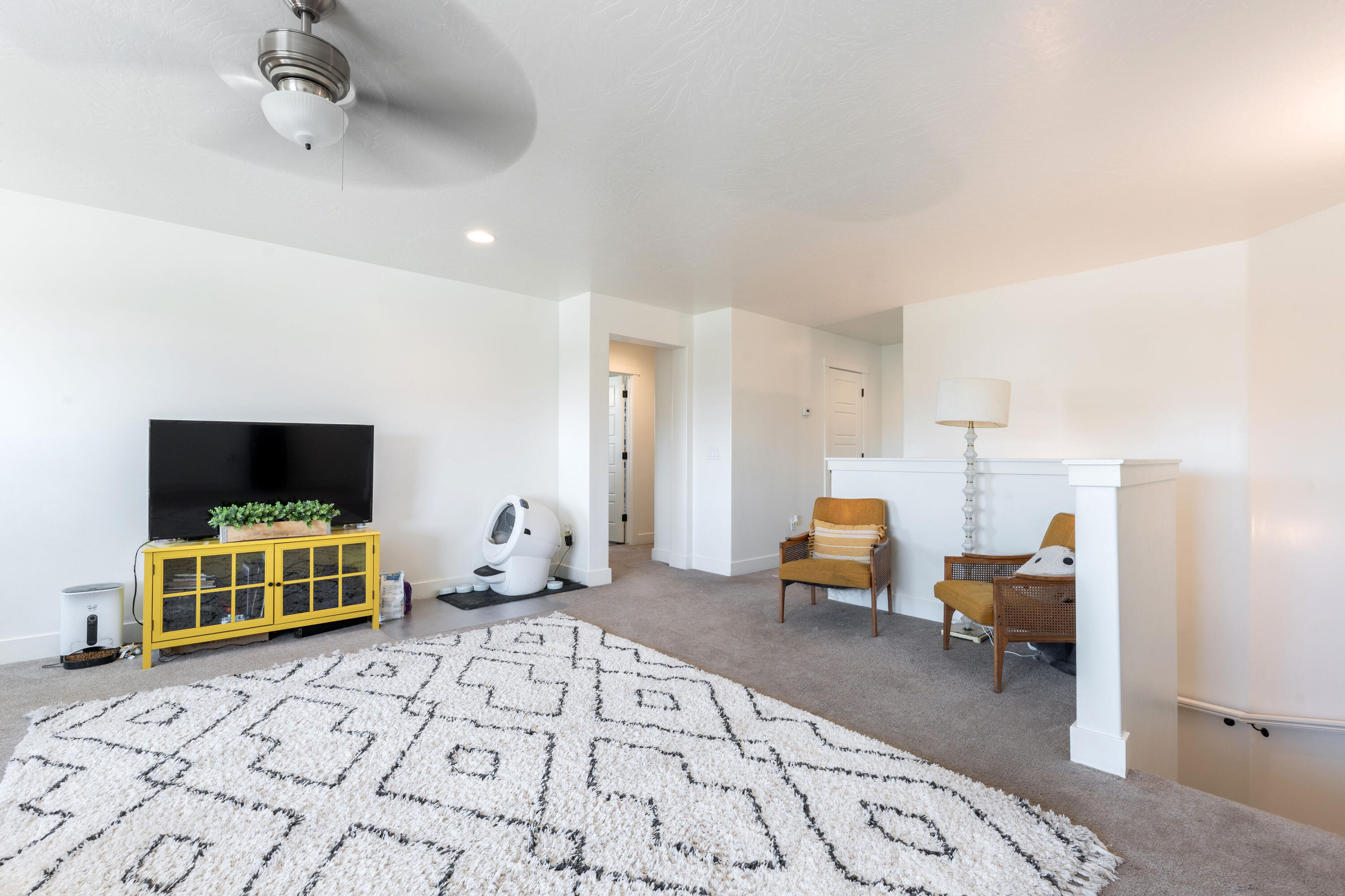 SAGE CANYON - Residential