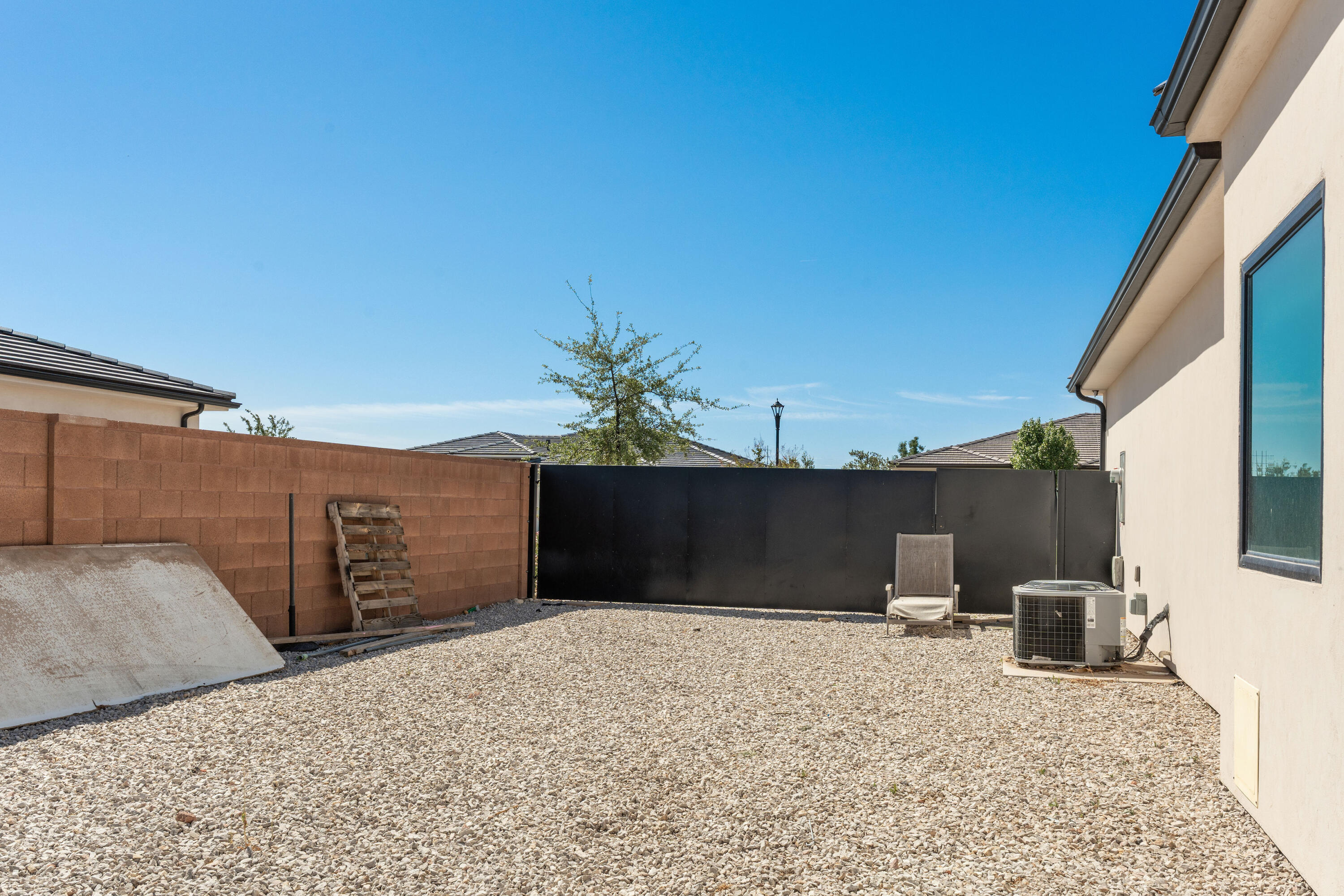 SAGE CANYON - Residential