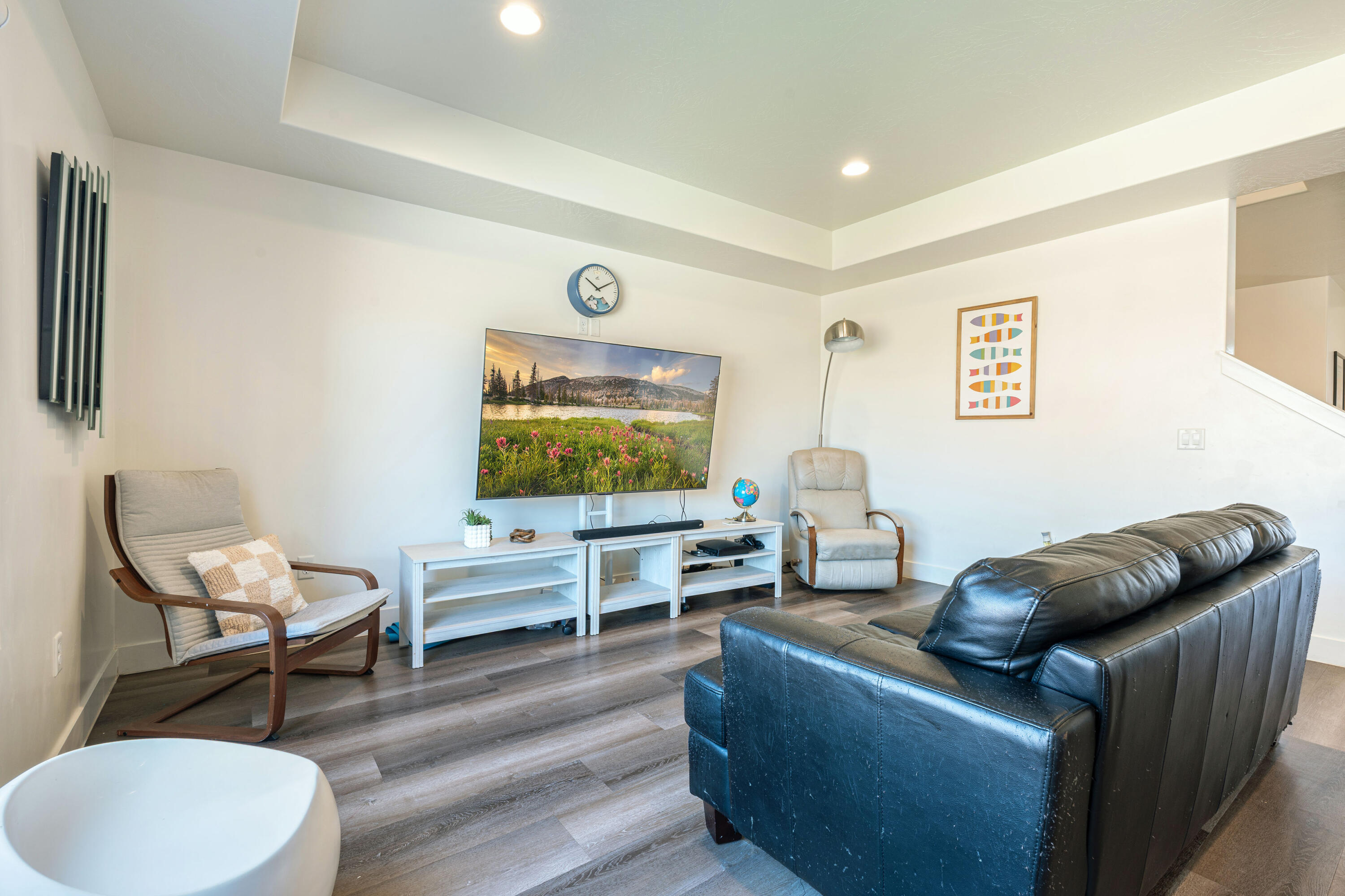 SAGE CANYON - Residential