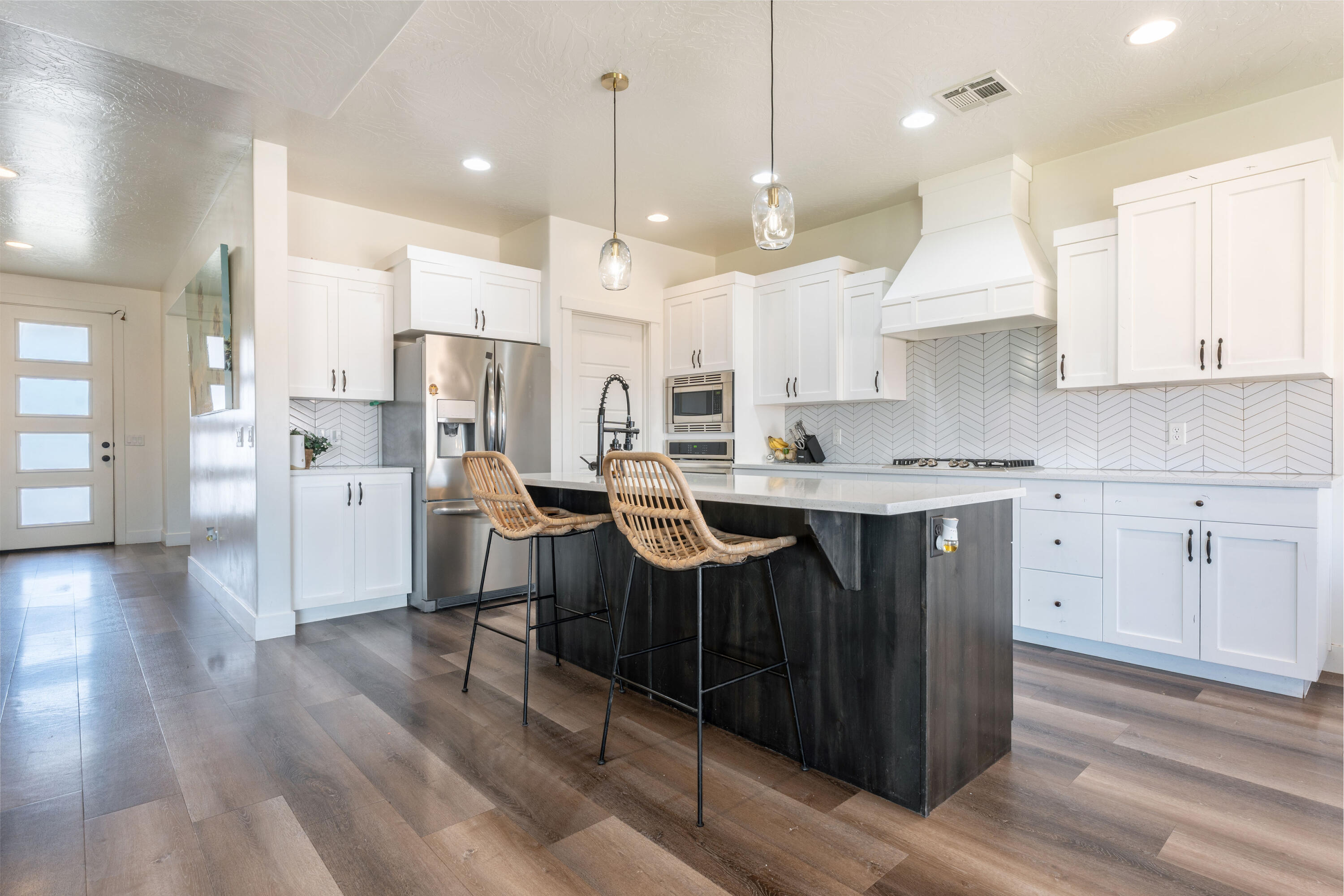 SAGE CANYON - Residential