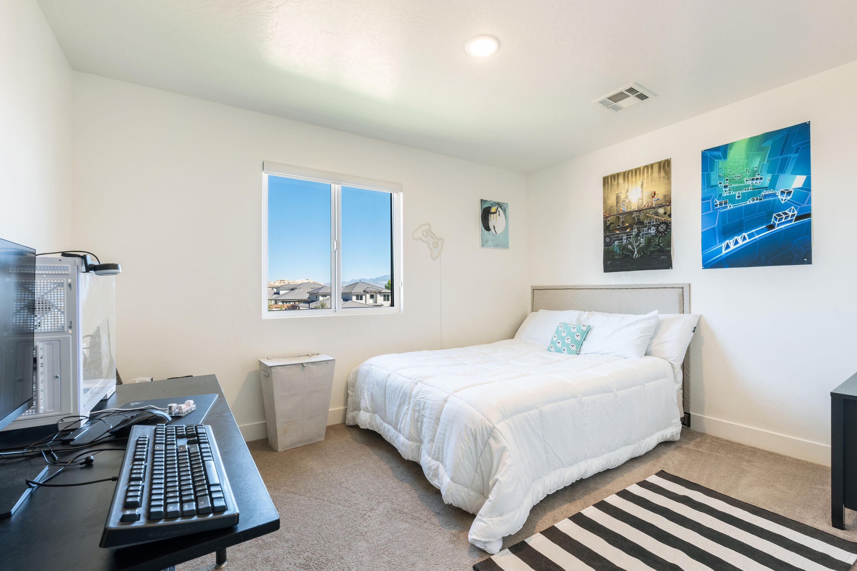 SAGE CANYON - Residential
