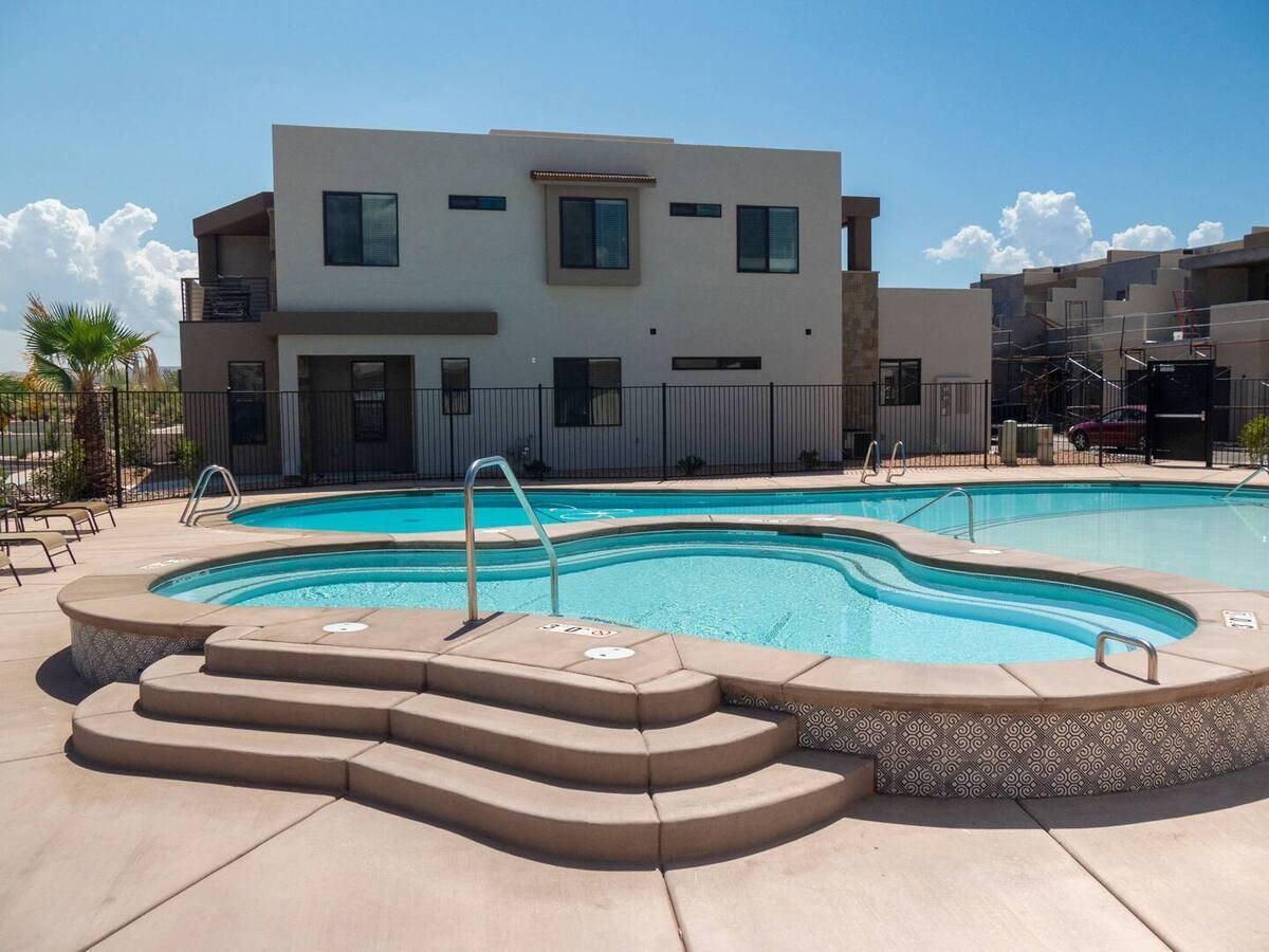 TOWN CENTER AT CORAL CANYON - Residential