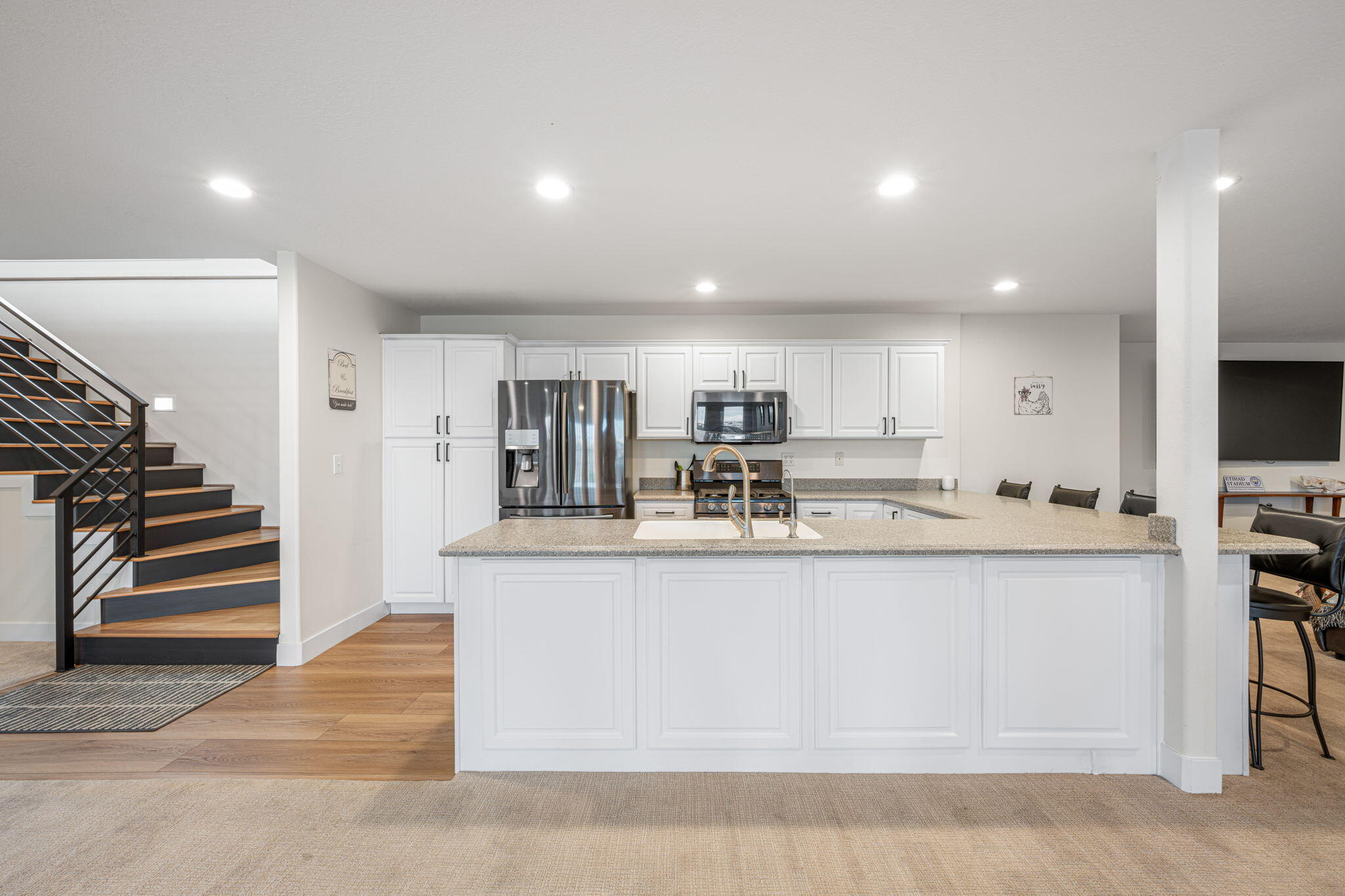 FOREMASTER RIDGE - Residential