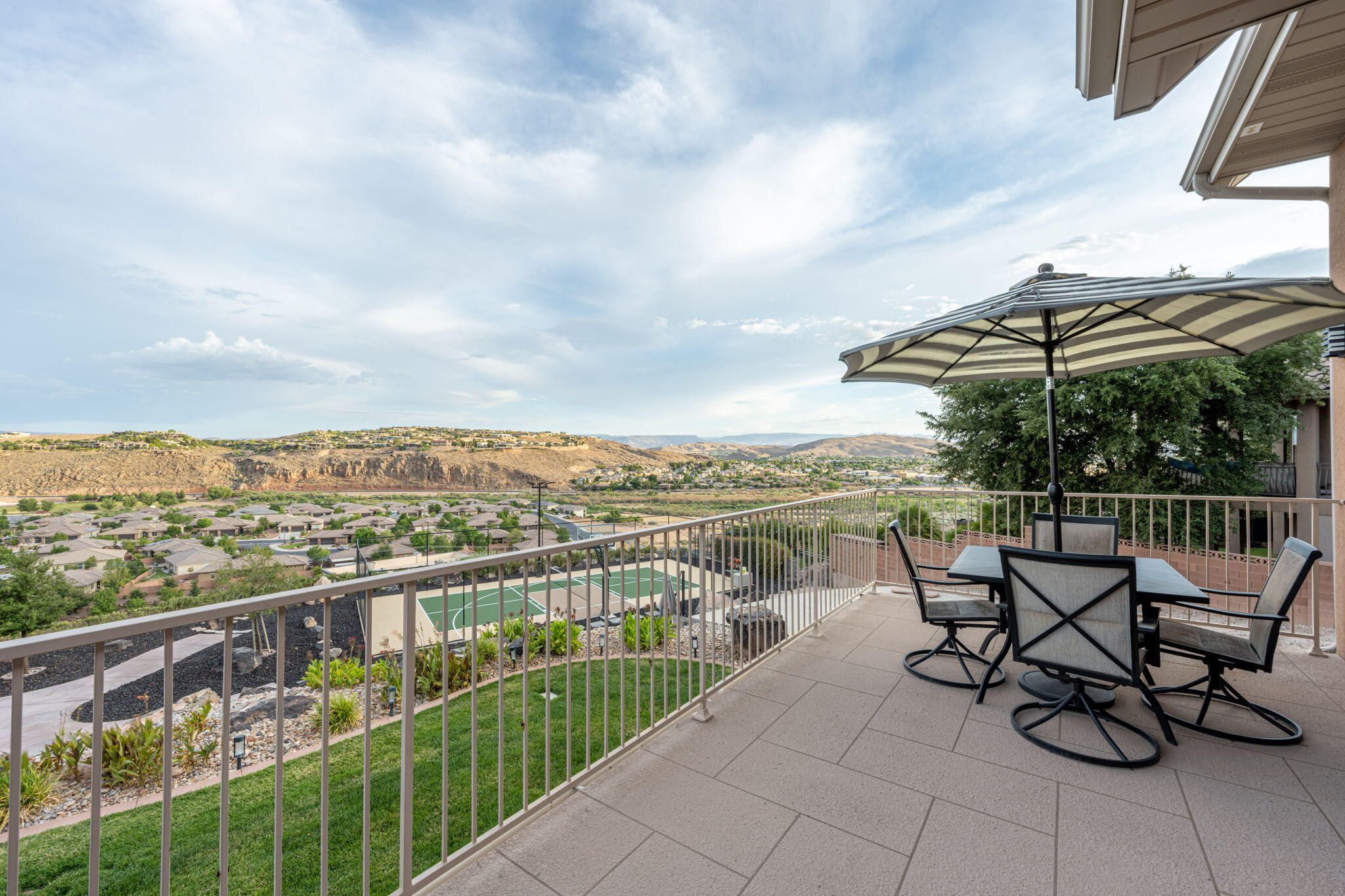 FOREMASTER RIDGE - Residential