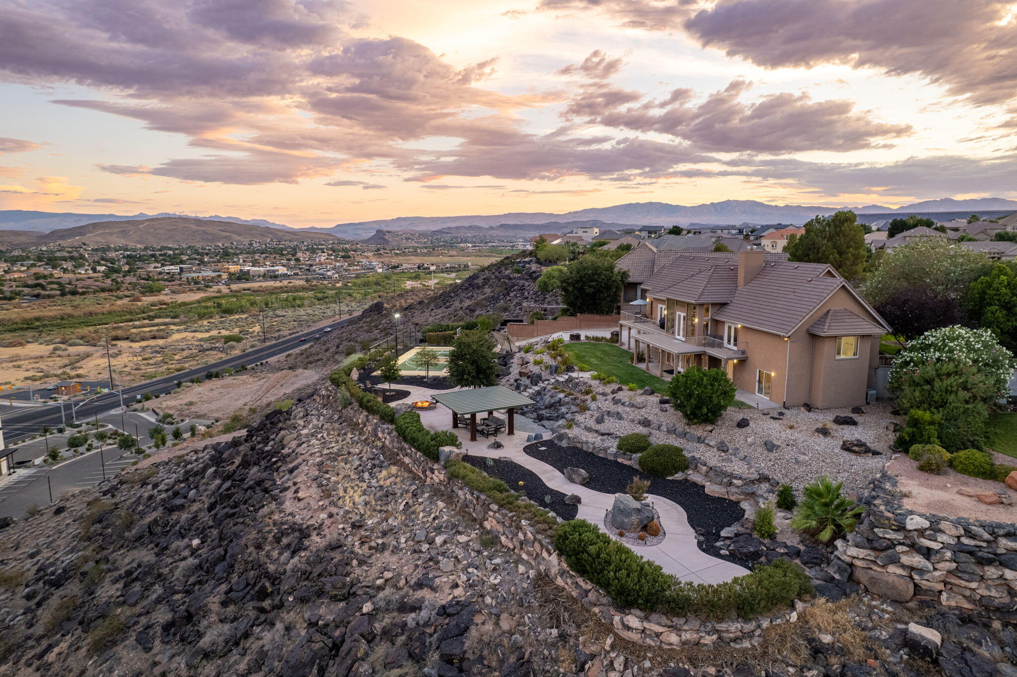 FOREMASTER RIDGE - Residential